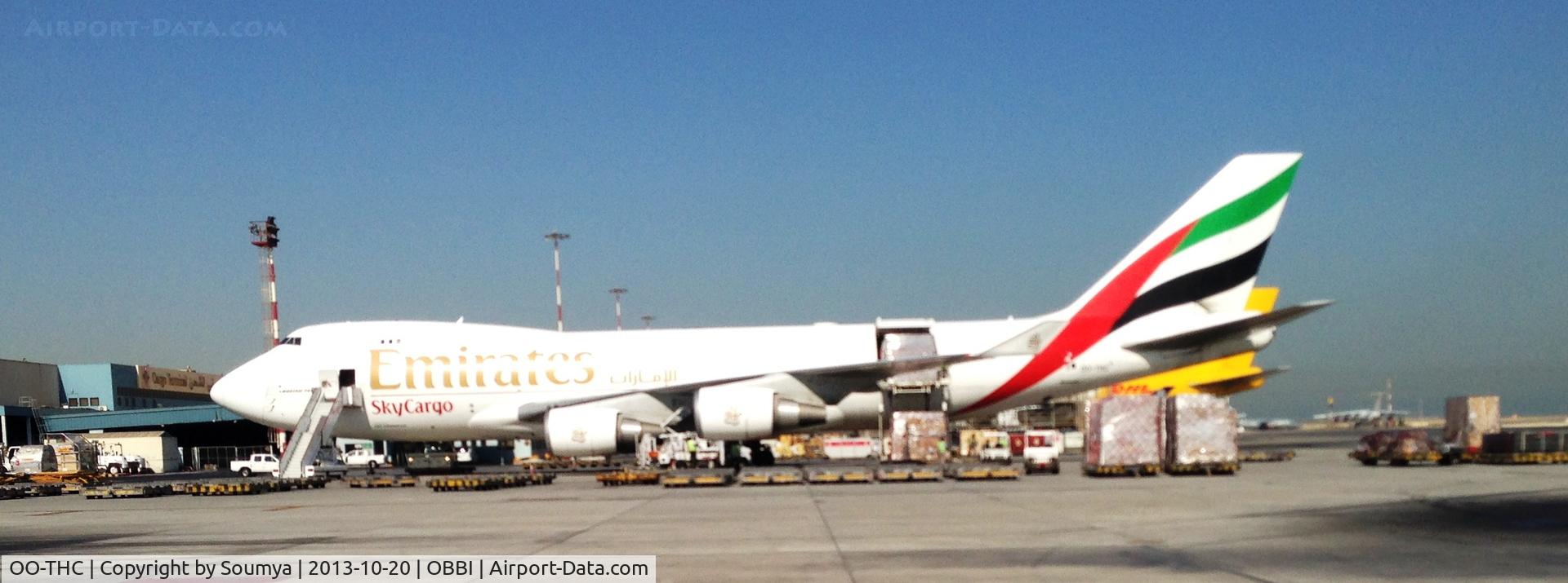 OO-THC, 2007 Boeing 747-4HAERF C/N 35235, LOADING AT OBBI
