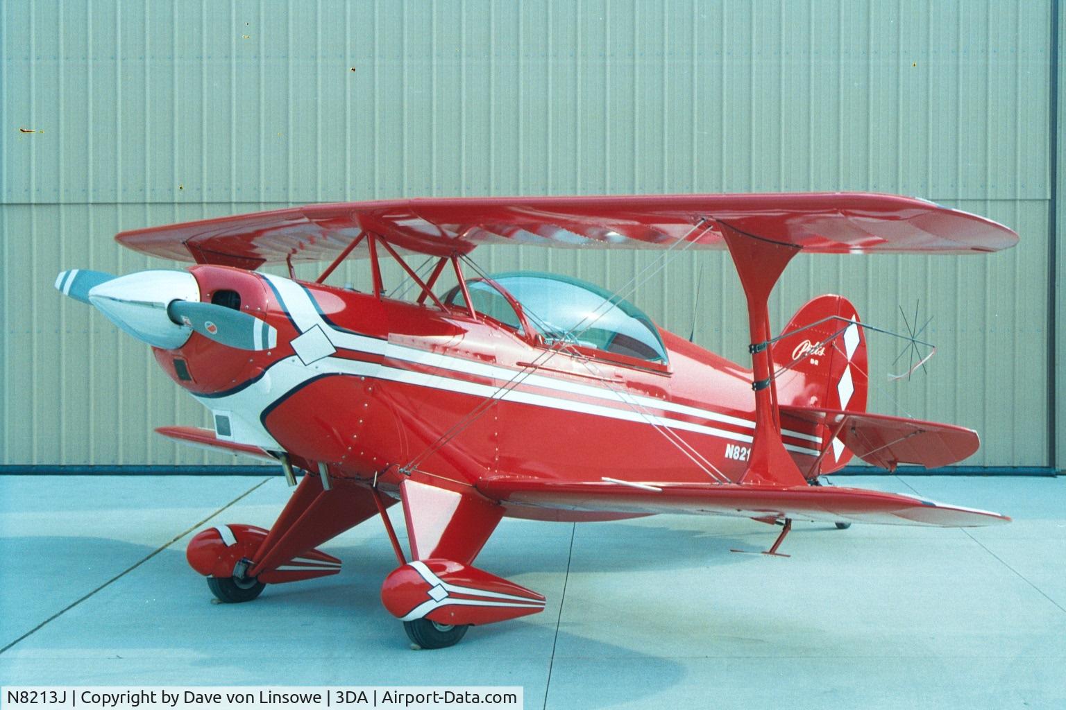 N8213J, 1981 Aerotek PITTS S-2A Special C/N 2258, N8213J While in Michigan.