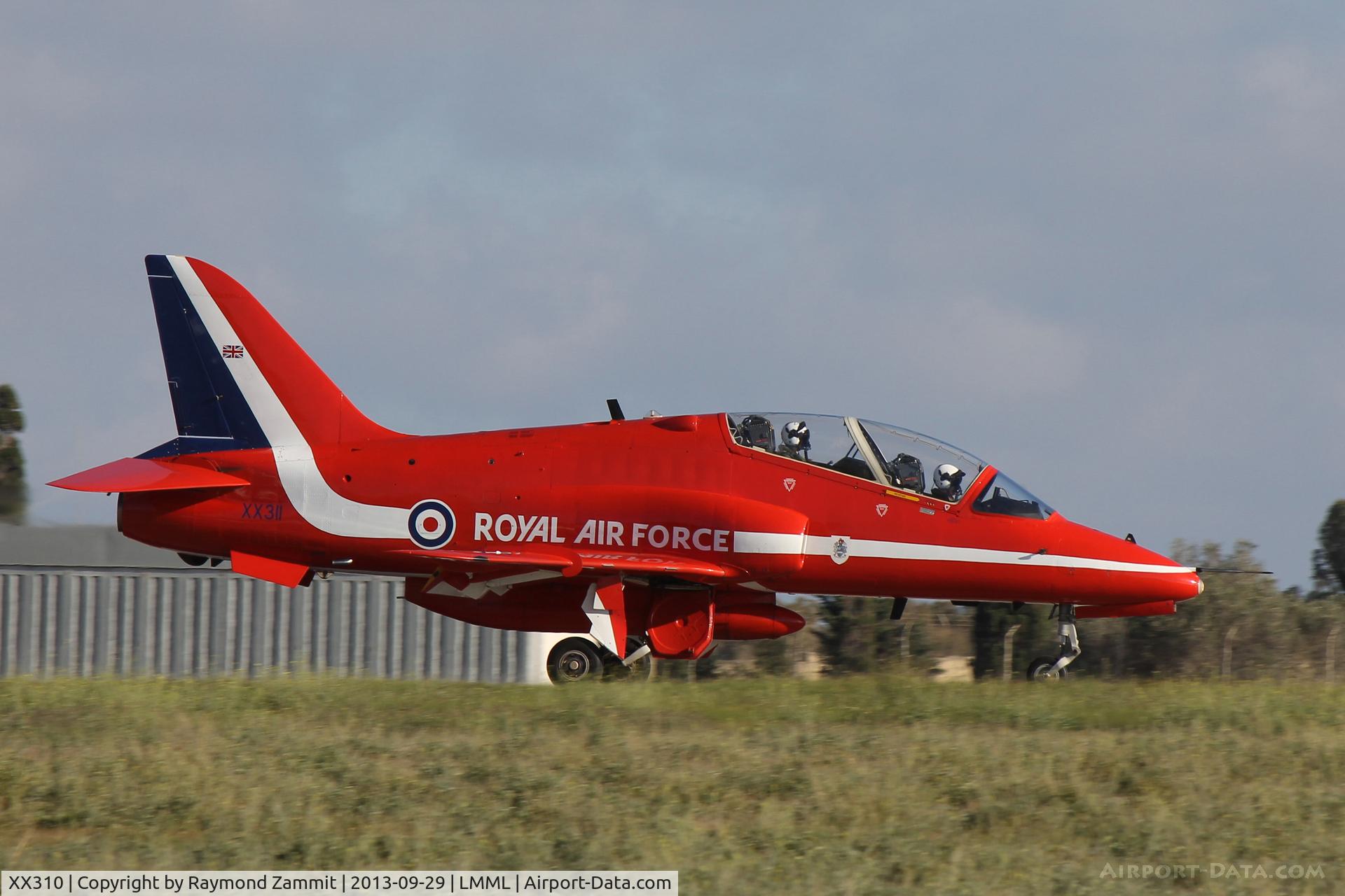 XX310, 1980 Hawker Siddeley Hawk T.1W C/N 145/312135, Hawk XX310 Red Arrows RAF 29Sep13.