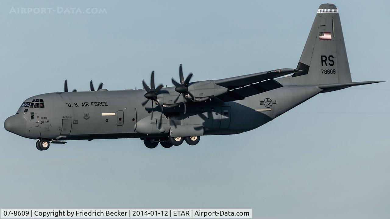 07-8609, 2009 Lockheed Martin C-130J-30 Hercules C/N 382-5623, on final RW26