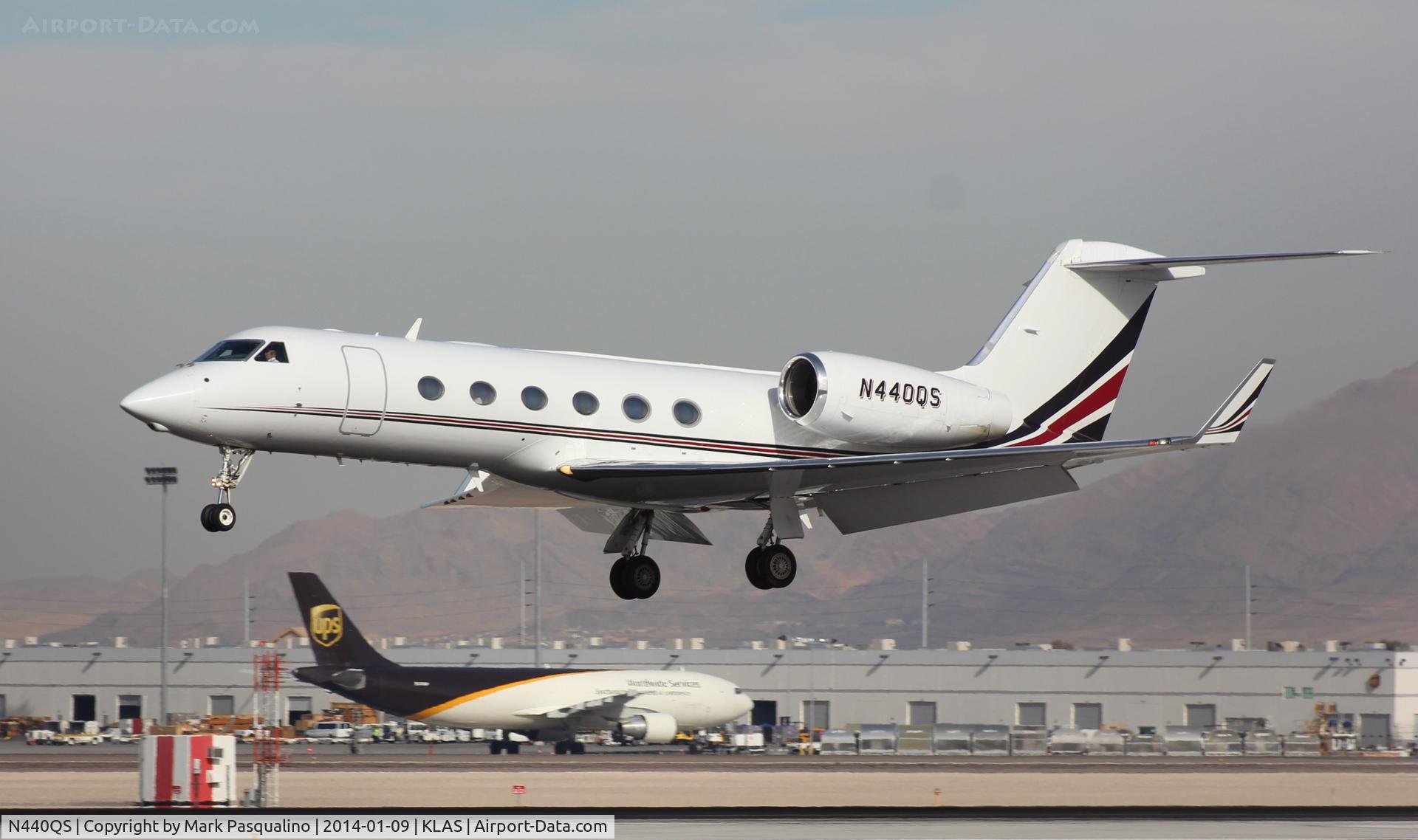 N440QS, 2005 Gulfstream Aerospace GIV-X (G450) C/N 4025, Gulfstream GIV-X