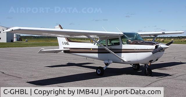 C-GHBL, 1982 Cessna 172P C/N 17275505, I posted this pic on a forum.
I am the new refistered owner of C-GHBL effective Nov 2013