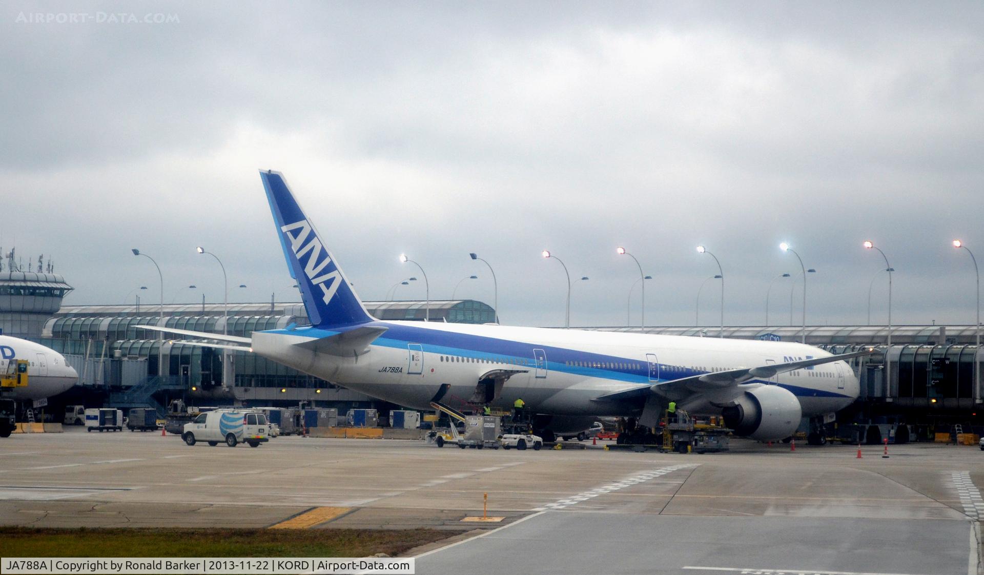 JA788A, 2010 Boeing 777-381/ER C/N 40686, Gate C10 ORD
