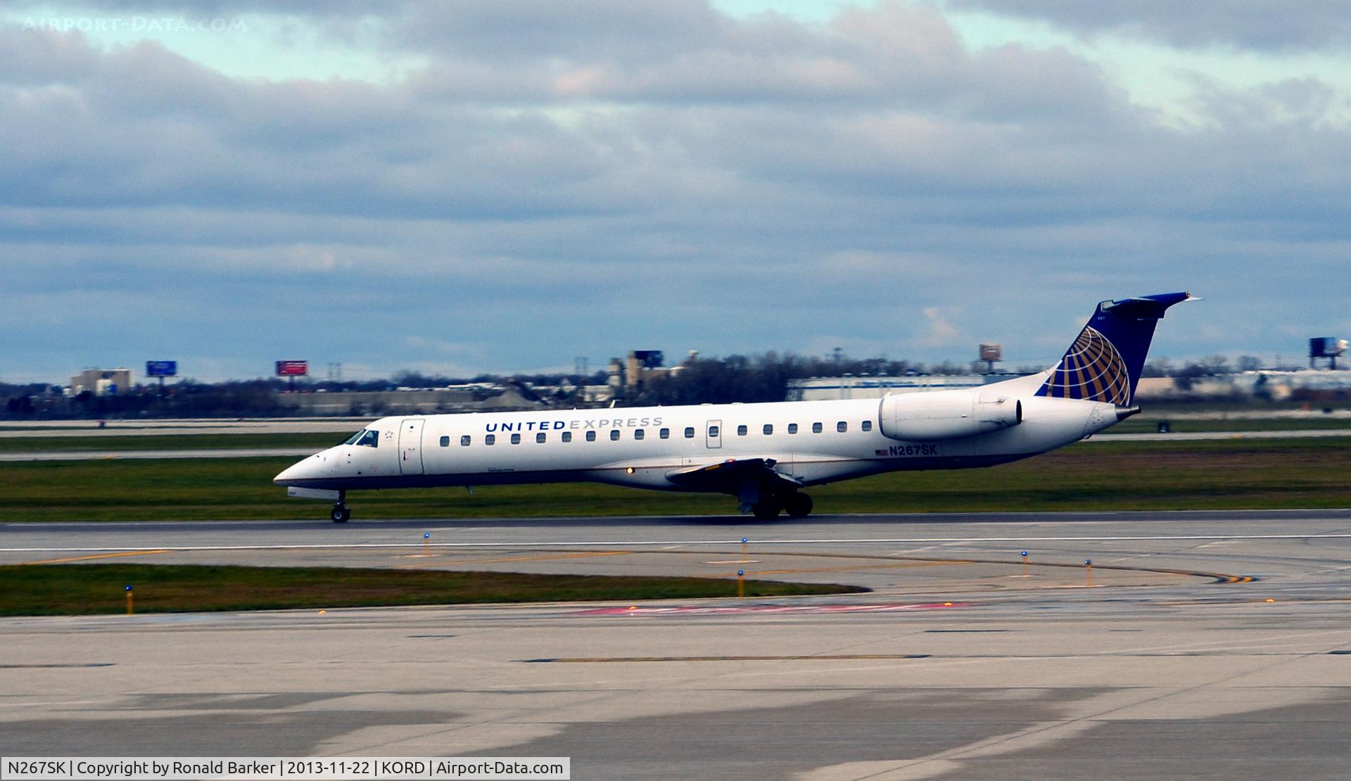 N267SK, 2000 Embraer ERJ-145LR (EMB-145LR) C/N 145268, Landing ORD