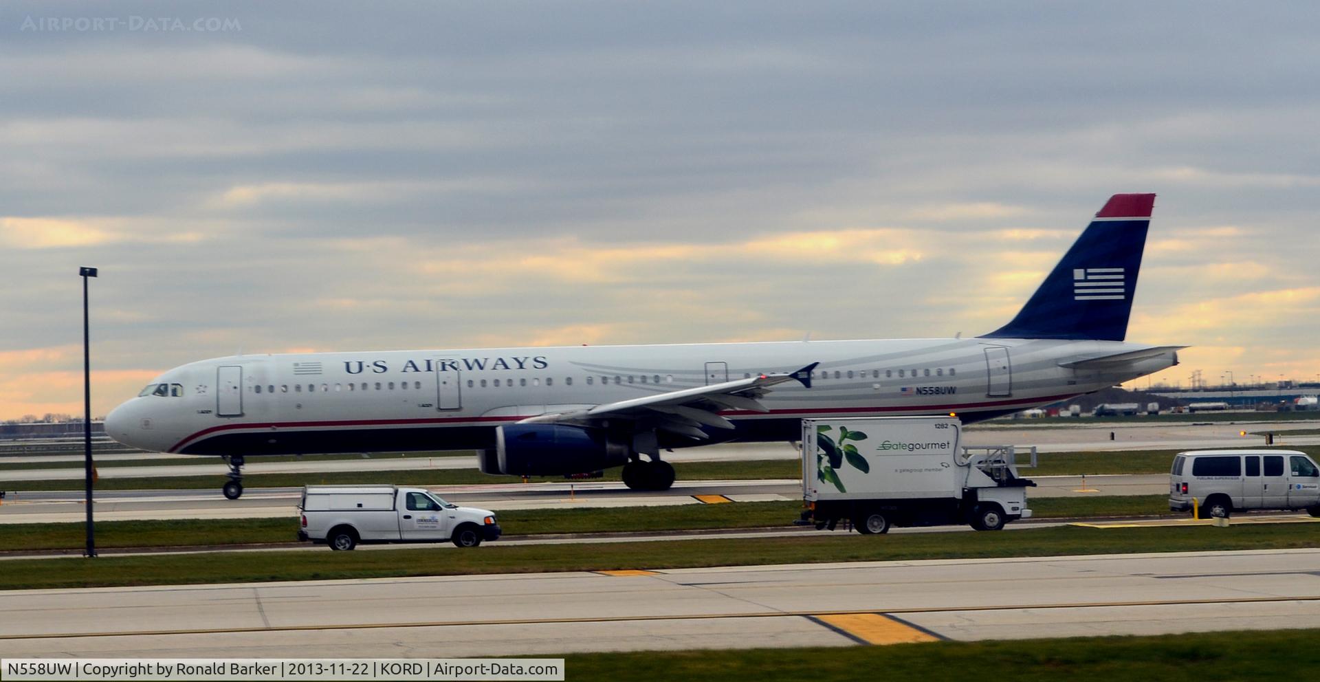 N558UW, 2012 Airbus A321-231 C/N 5282, Taxi ORD