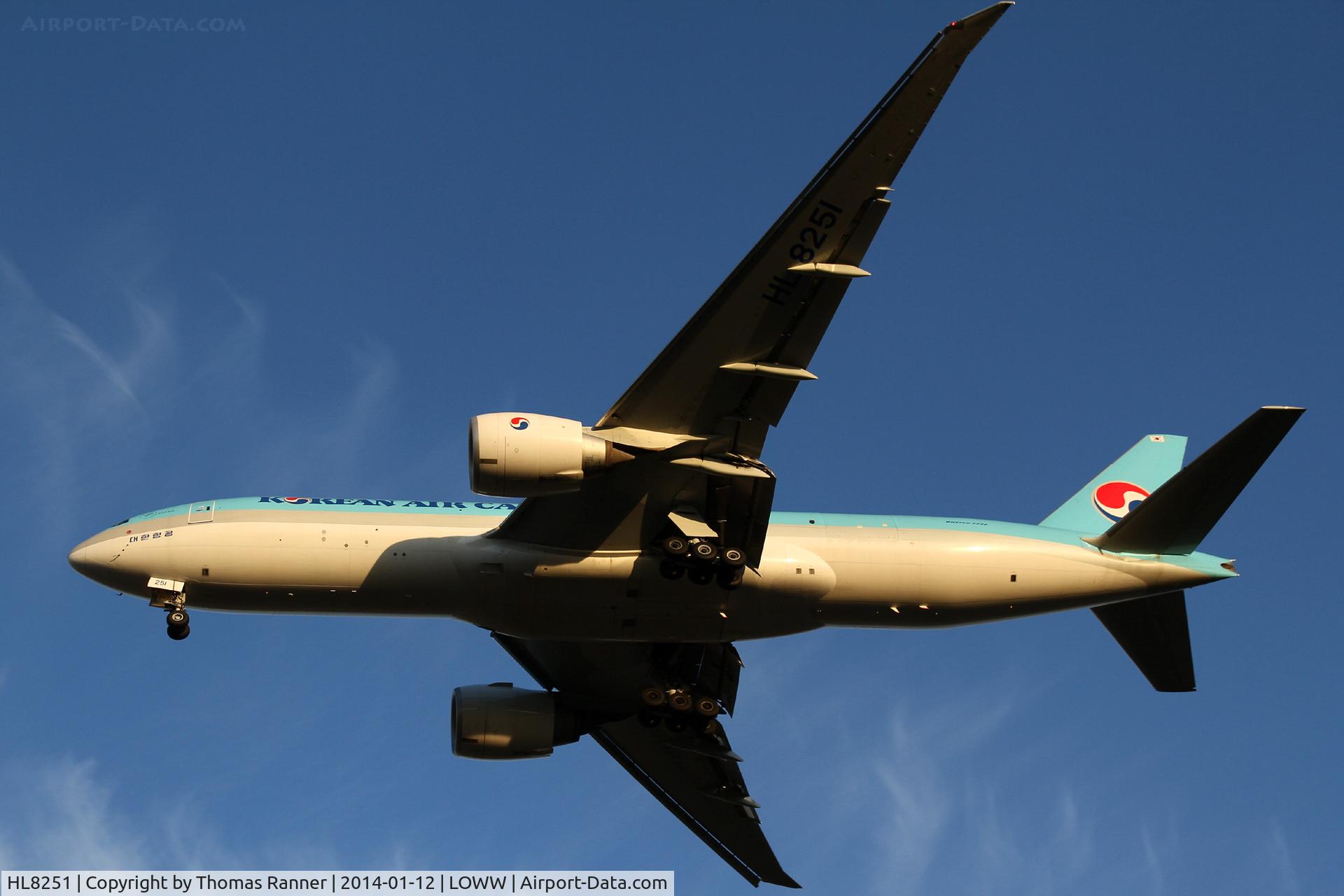 HL8251, 2012 Boeing 777-FB5 C/N 37639, Korean Air B777