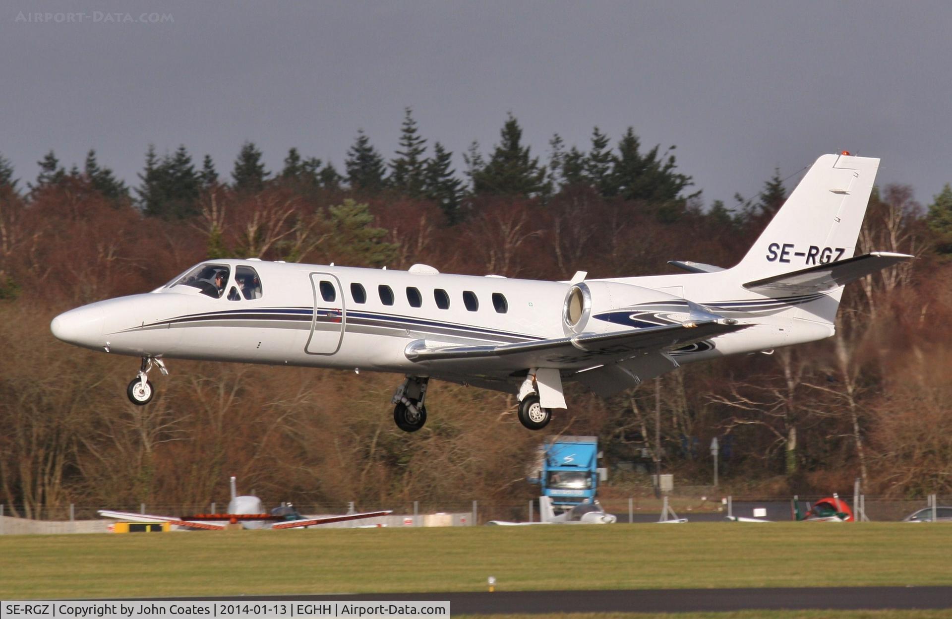 SE-RGZ, 2002 Cessna 560 Citation Encore C/N 560-0607, About to land 26
