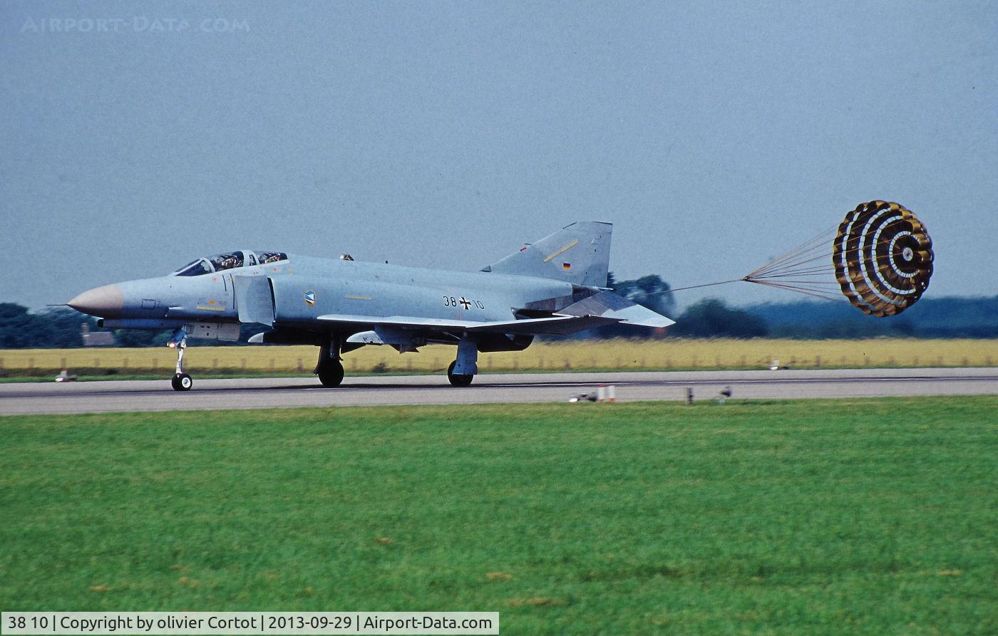 38 10, 1972 McDonnell Douglas F-4F Phantom II C/N 4635, RIAT 2001