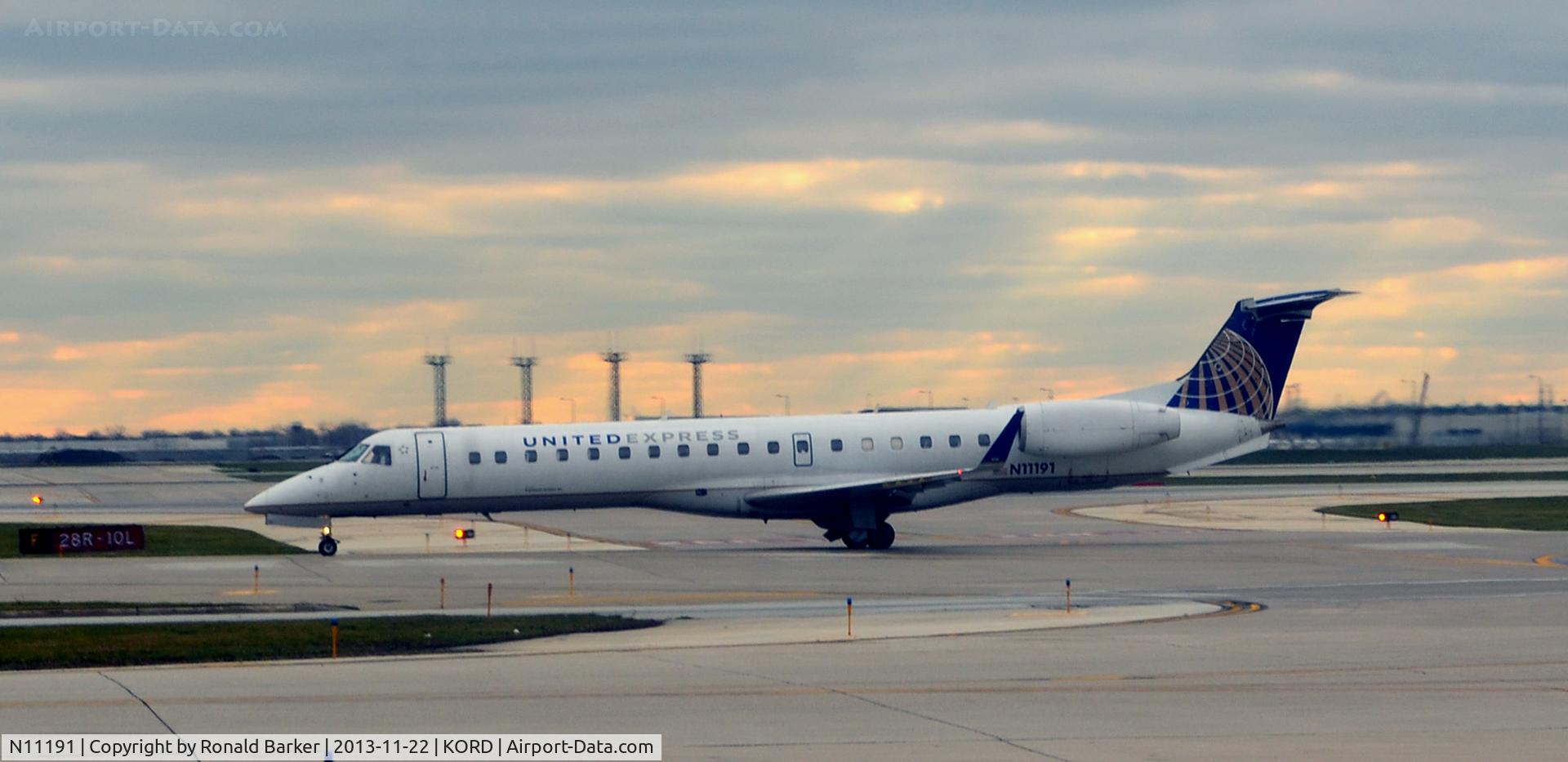 N11191, 2005 Embraer ERJ-145XR (EMB-145XR) C/N 14500935, Taxi ORD