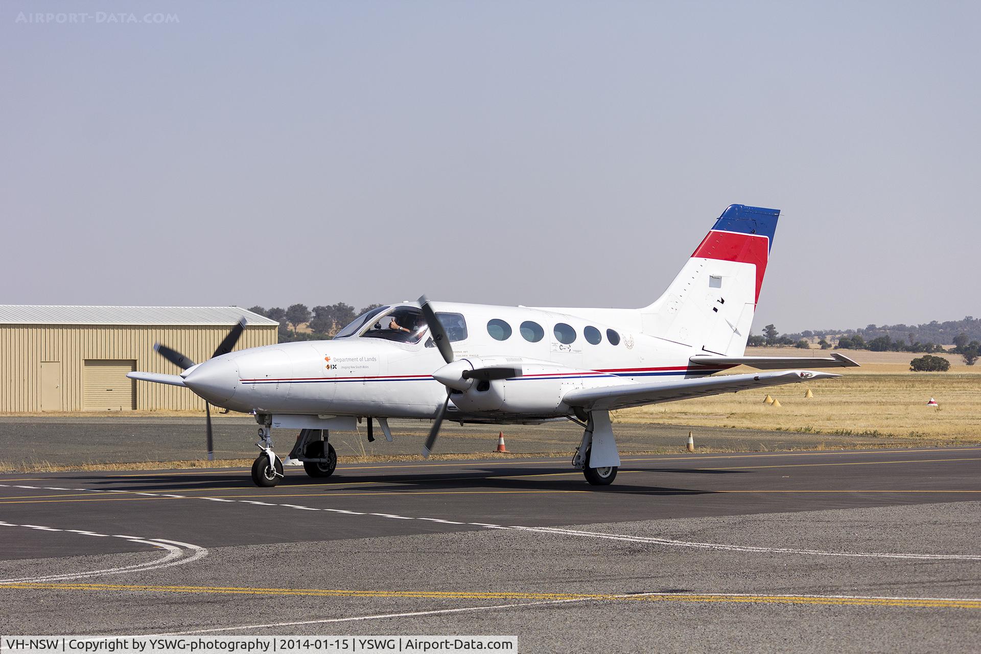 VH-NSW, 1981 Cessna 421C Golden Eagle C/N 421C1103, NSW Department of Lands, operated by Bathurst Aircraft Maintenance Centre, (VH-NSW) Cessna 421C Golden Eagle taxiing at Wagga Wagga Airport.