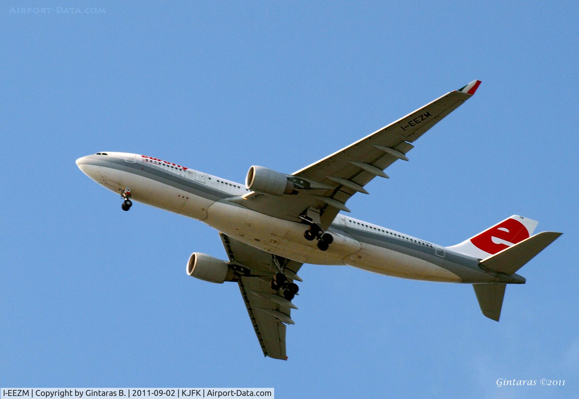 I-EEZM, 2007 Airbus A330-243 C/N 822, Over Long Island