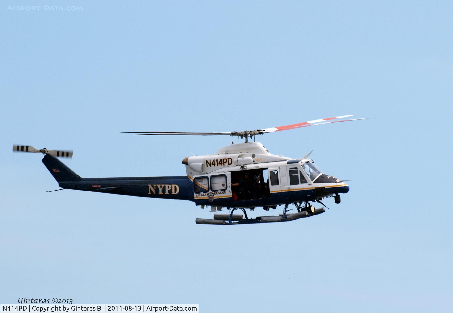 N414PD, Bell 412EP C/N 36516, @ Brighton Beach, Brooklyn, NY