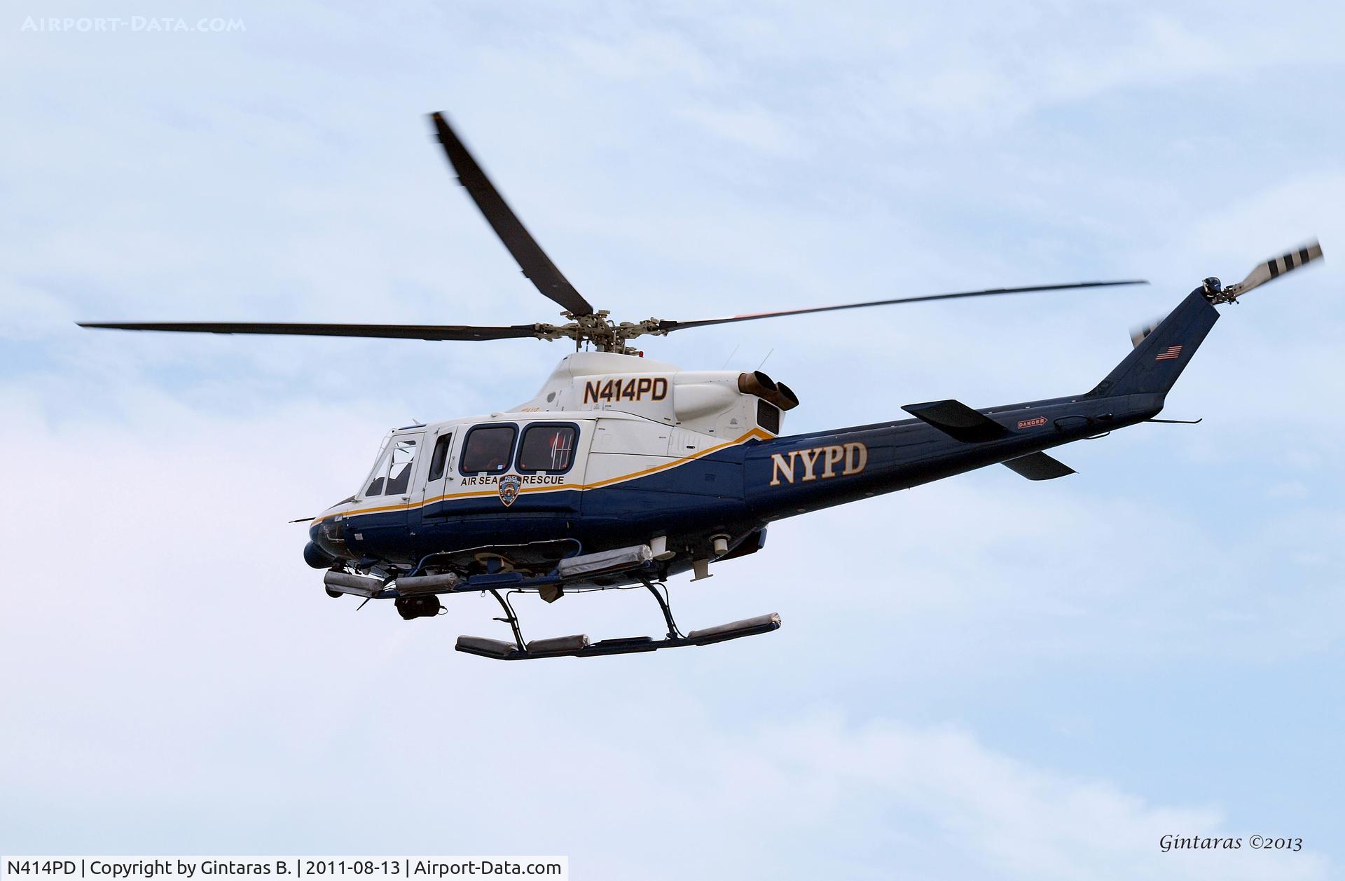 N414PD, Bell 412EP C/N 36516, @ Brighton Beach, Brooklyn, NY