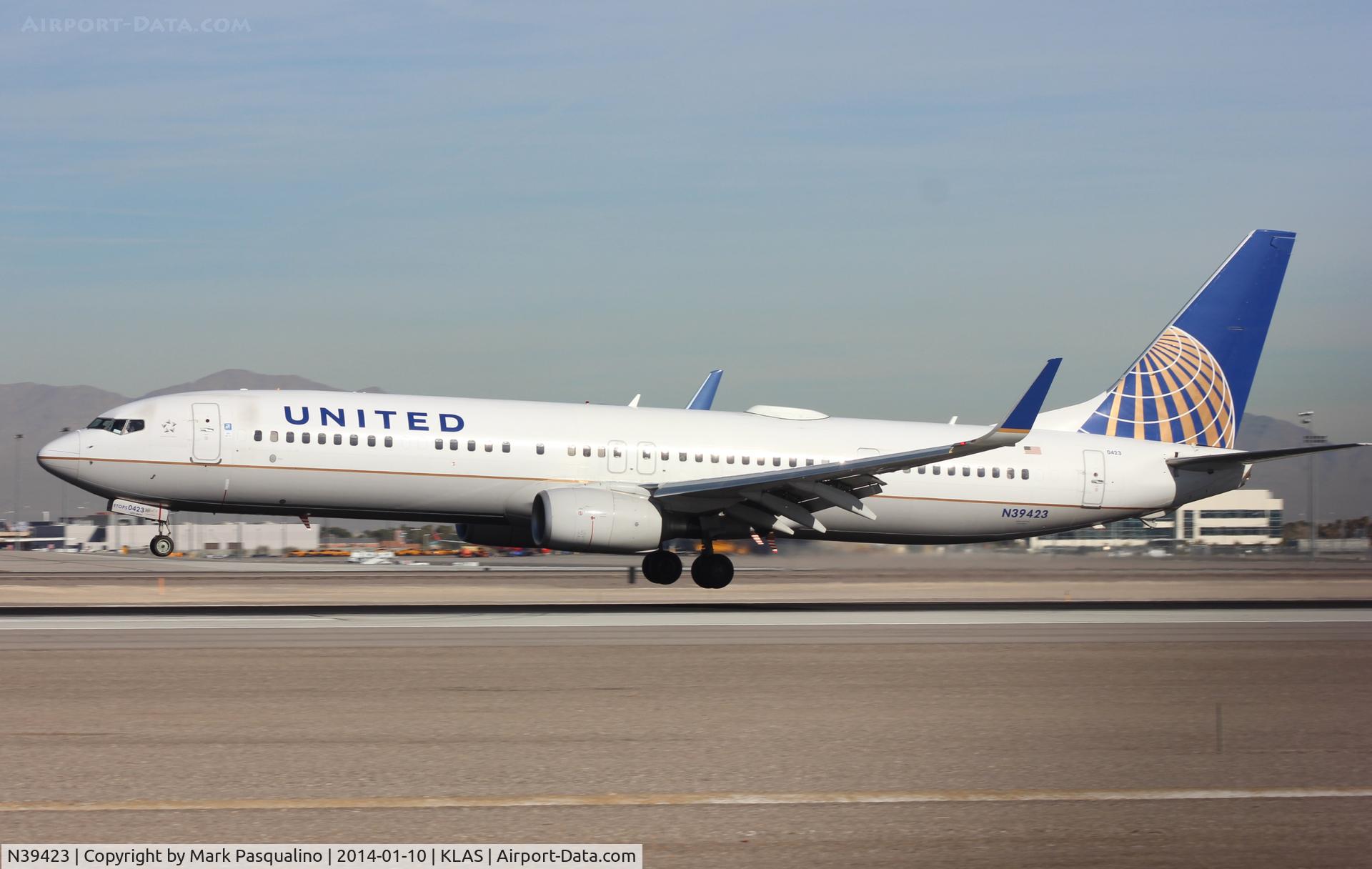 N39423, 2008 Boeing 737-924/ER C/N 32829, Boeing 737-900ER