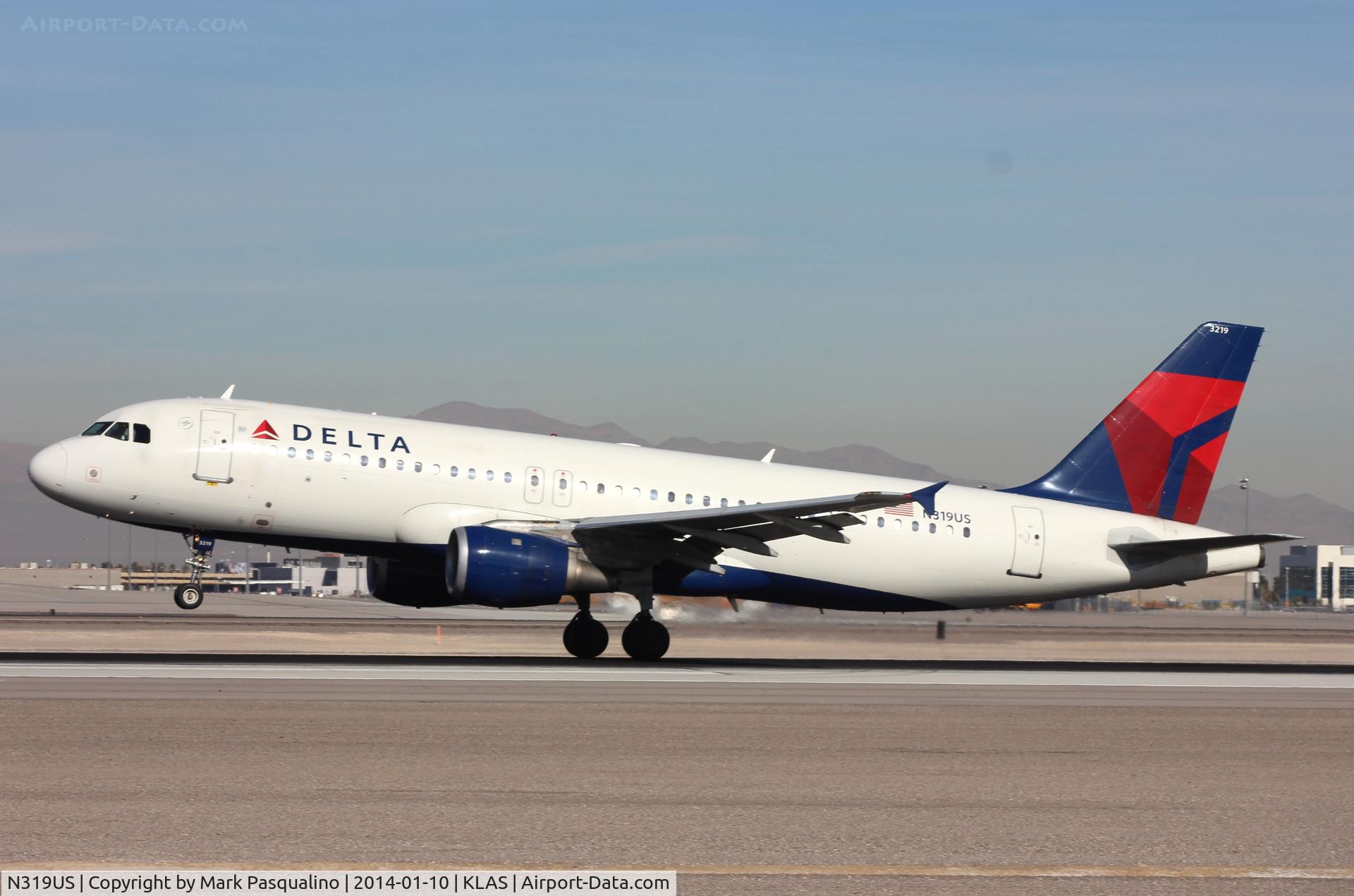N319US, 1991 Airbus A320-211 C/N 208, Airbus A320