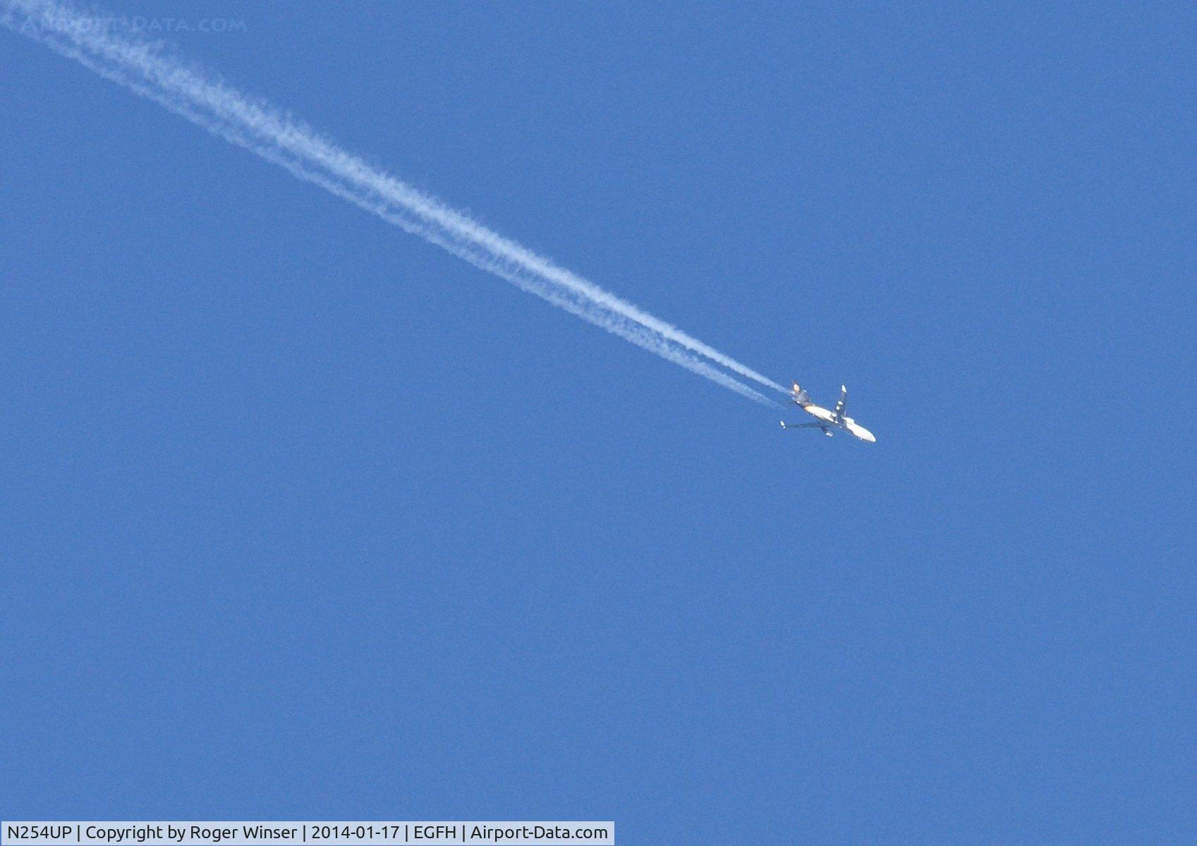 N254UP, 1993 McDonnell Douglas MD-11F C/N 48406, United Parcel Service's (UPS) MD-11 at 35000 feet eastbound over Swansea Airport.