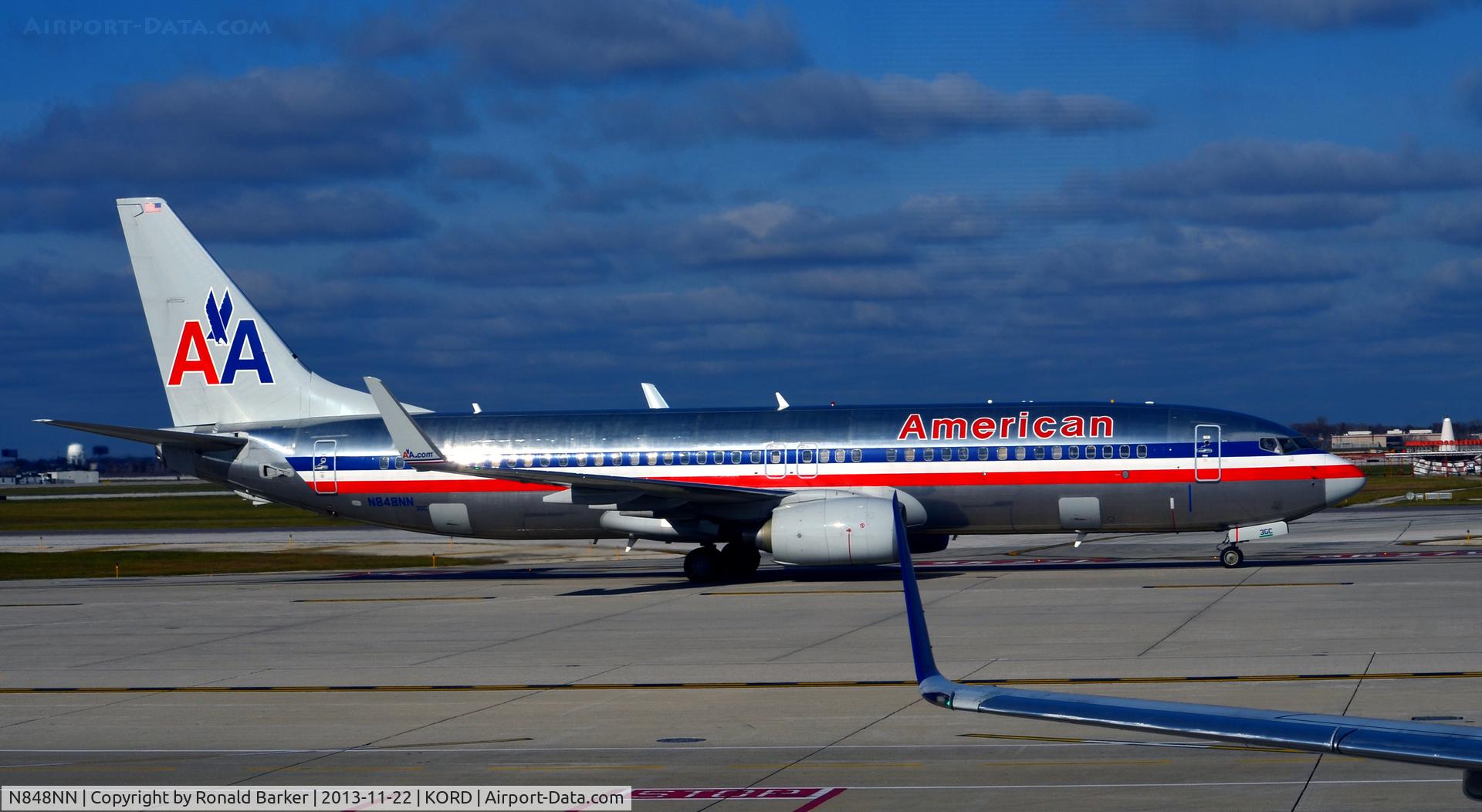 N848NN, 2010 Boeing 737-823 C/N 31103, Taxi O'Hare