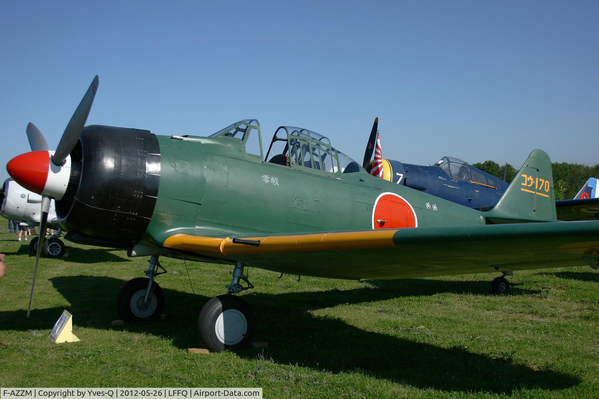 F-AZZM, 2000 North American AT-6B Texan C/N SA-32, North American AT-6B Texan-Zero, La Ferté-Alais Airfield (LFFQ) Air Show (Le Temps Des Hélices) in may 2012