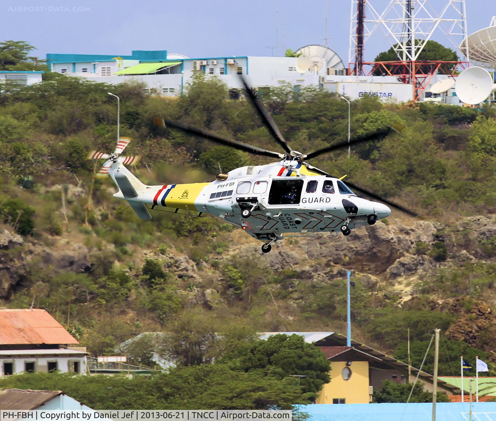 PH-FBH, AgustaWestland AW-139 C/N 31223, PH-FBH