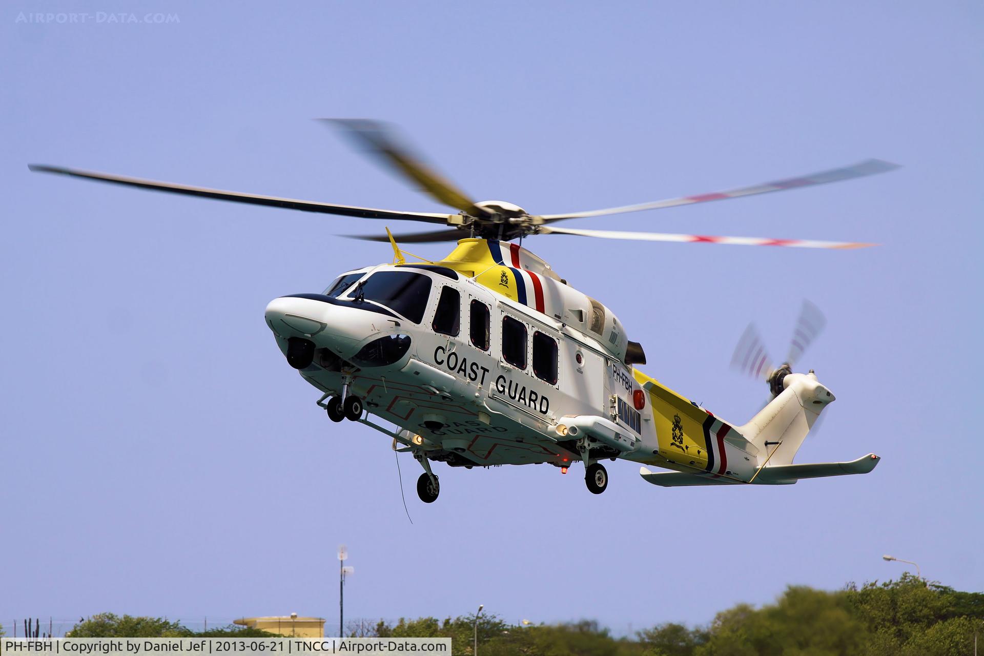 PH-FBH, AgustaWestland AW-139 C/N 31223, PH-FBH
