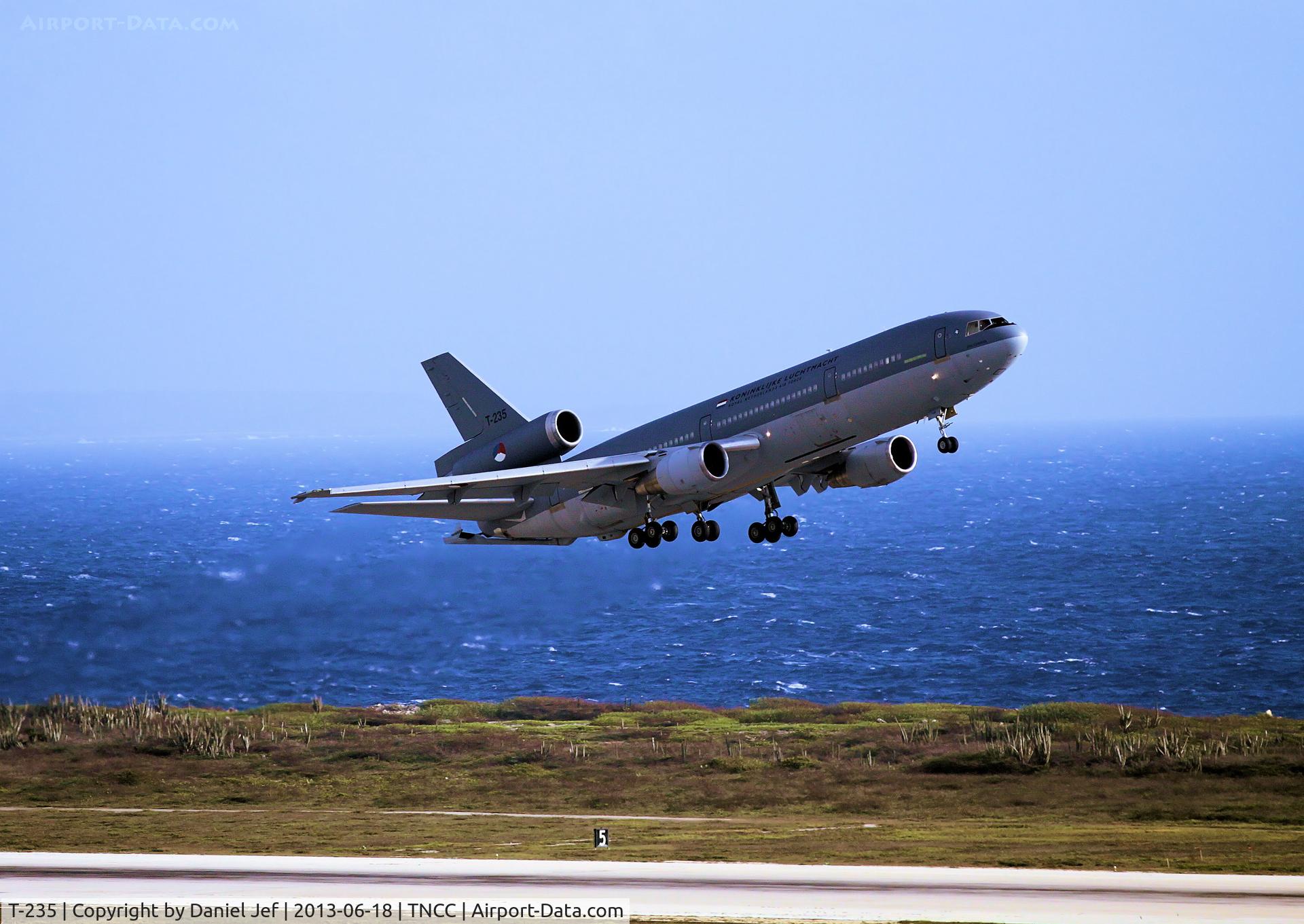 T-235, 1976 McDonnell Douglas DC-10-30 (CF) C/N 46956, T-235