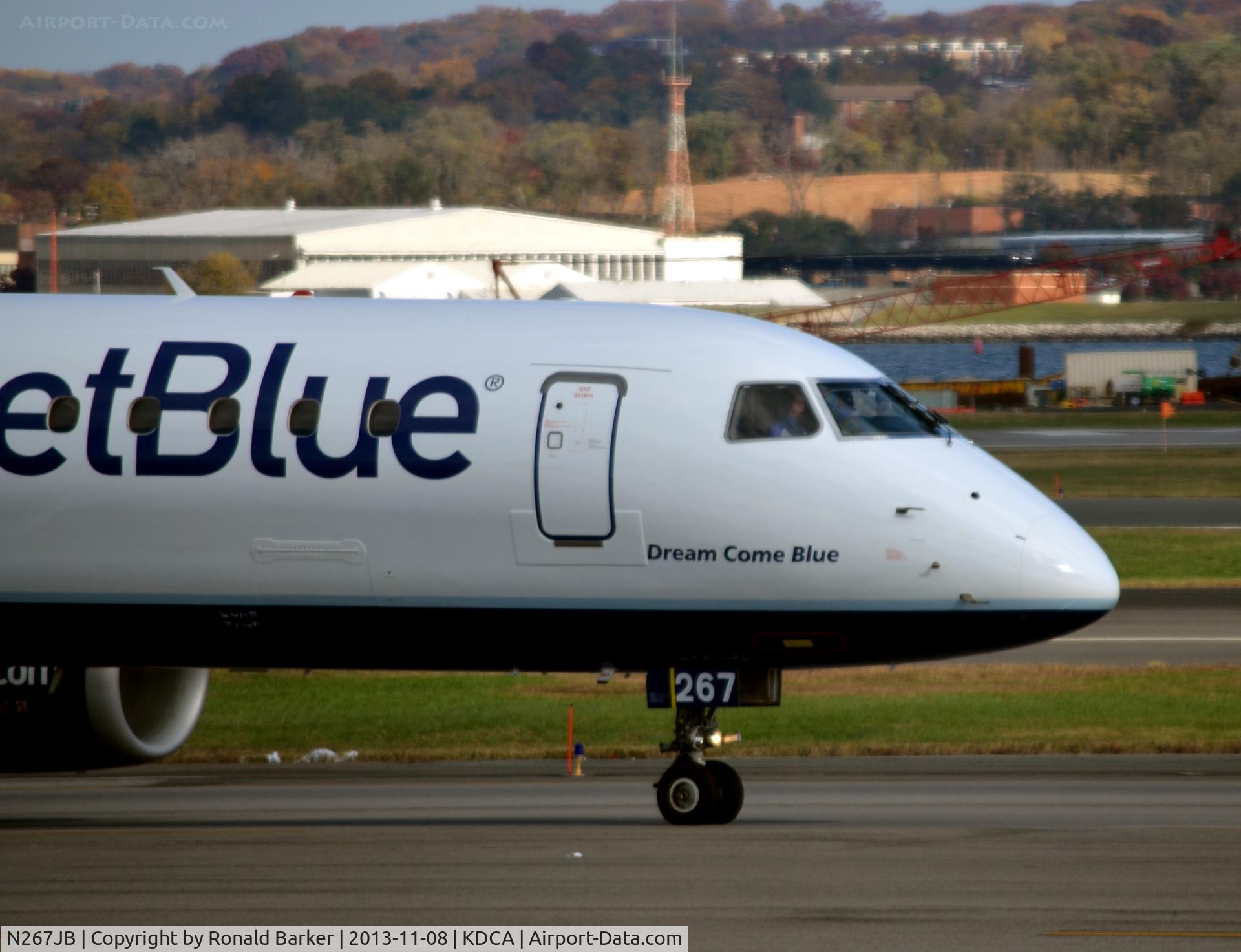 N267JB, 2007 Embraer 190AR (ERJ-190-100IGW) C/N 19000065, Dream Come Blue taxi to park National
