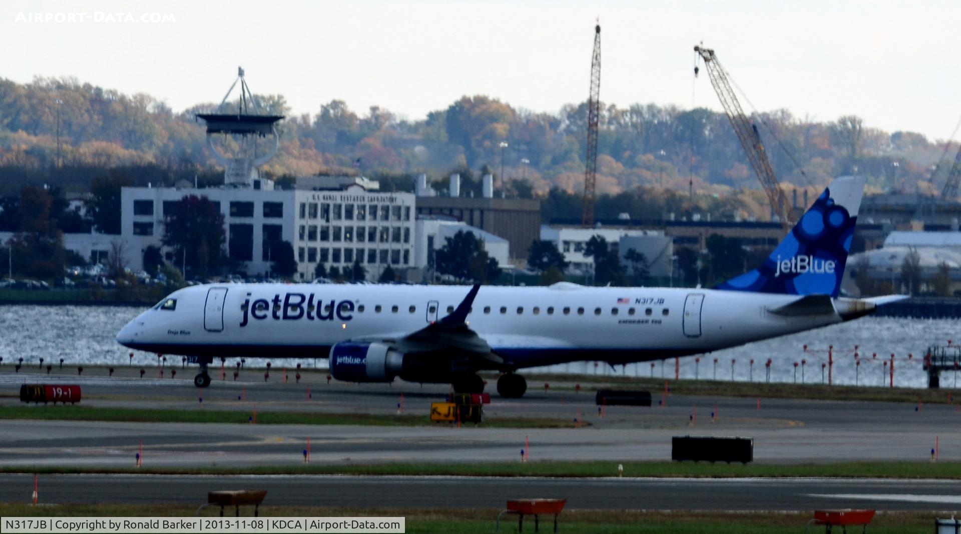 N317JB, 2010 Embraer ERJ-190-100 IGW 190AR C/N 19000363, Deja Blue taxi for takeoff National