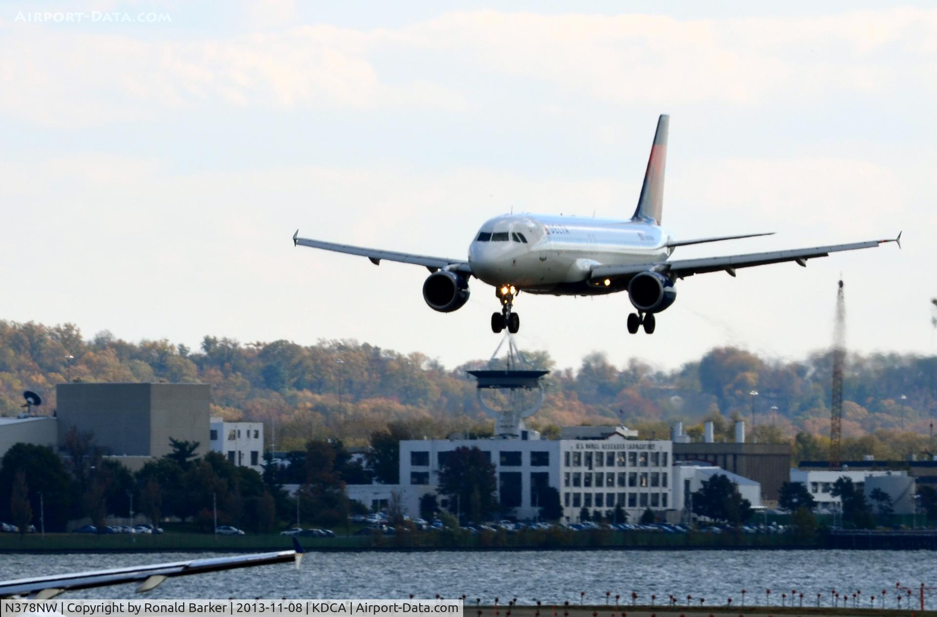 N378NW, 2003 Airbus A320-211 C/N 2092, Moments before Landing National