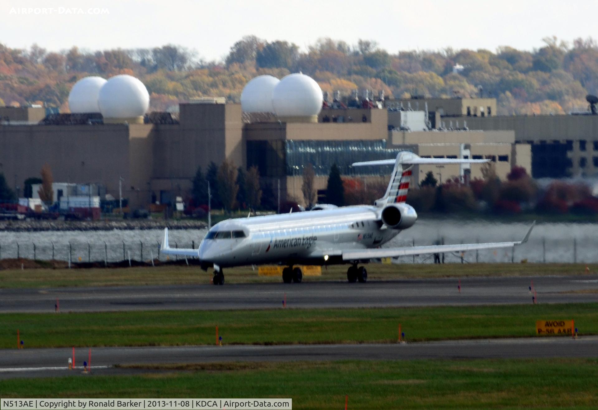 N513AE, 2003 Bombardier CRJ-701 (CL-600-2C10) Regional Jet C/N 10114, Takeoff National