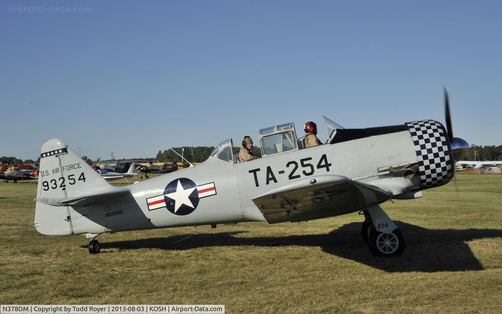 N378DM, 1949 North American T-6G Texan C/N 168-358, Airventure 2013