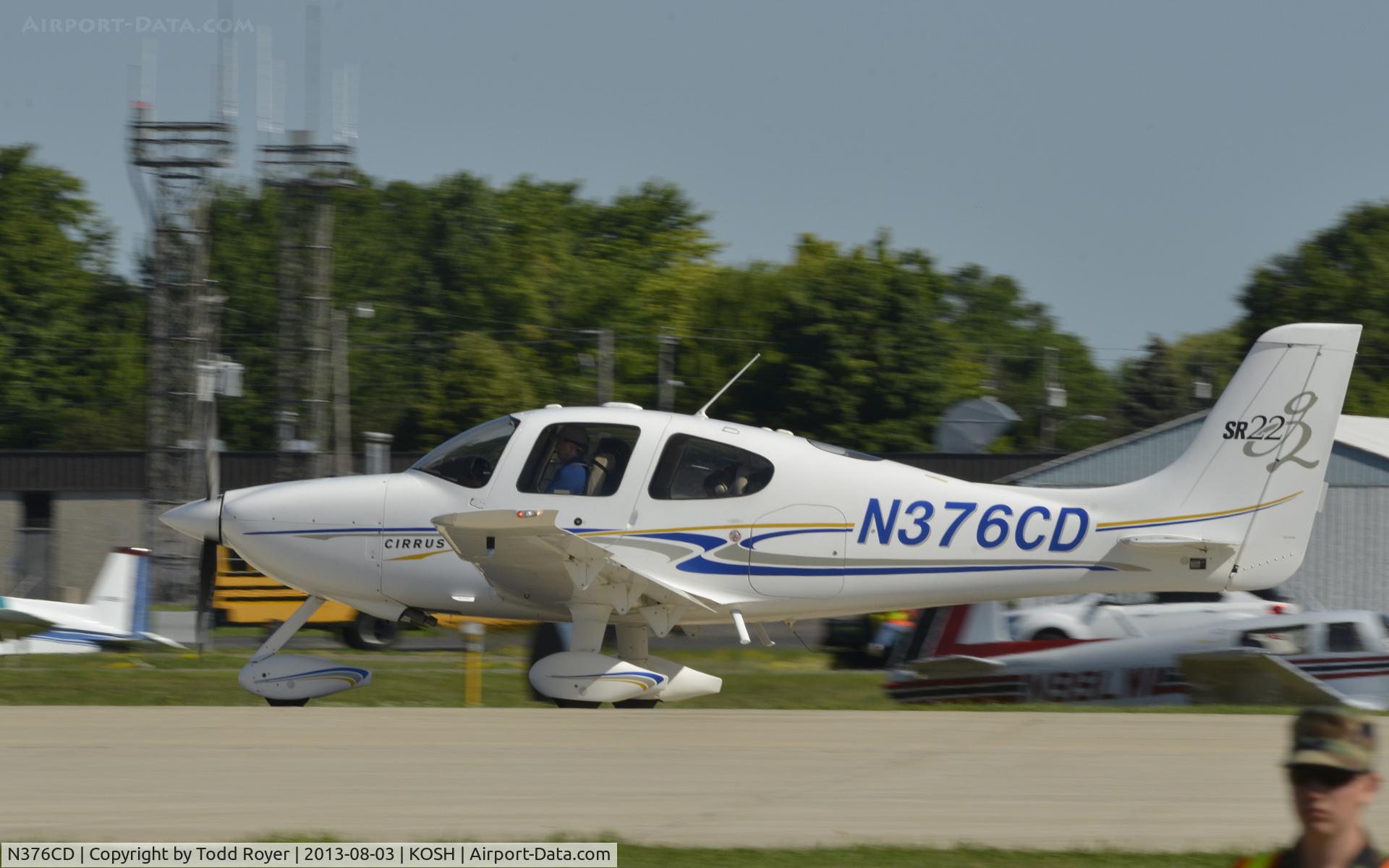 N376CD, 2005 Cirrus SR22 G2 C/N 1425, Airventure 2013