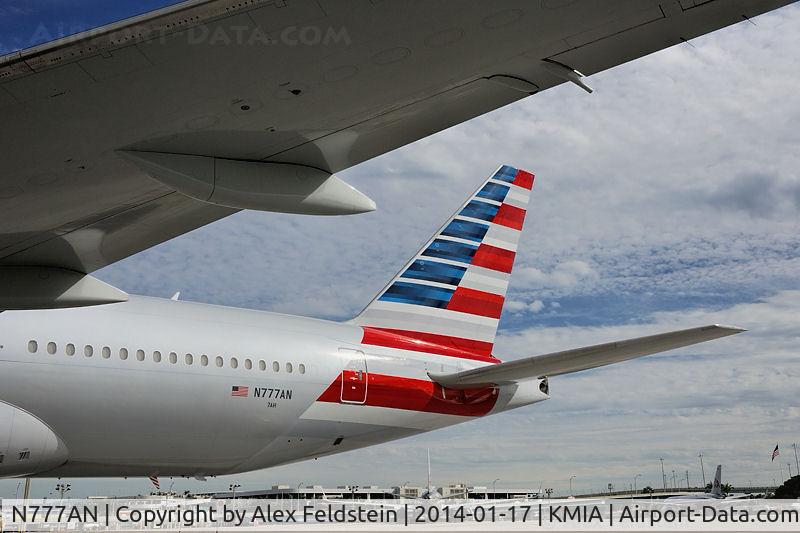 N777AN, 1999 Boeing 777-223 C/N 29585, Miami