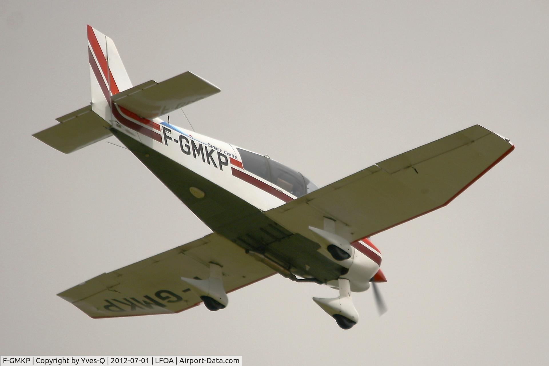 F-GMKP, Robin DR-400-120 Dauphin 2+2 C/N 2182, Robin DR 400-120 , Solo display, Avord Air Base (LFOA) Open day 2012.