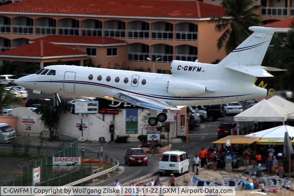 C-GWFM, 1998 Dassault Falcon 50EX C/N 264, From the Sonesta Hotel