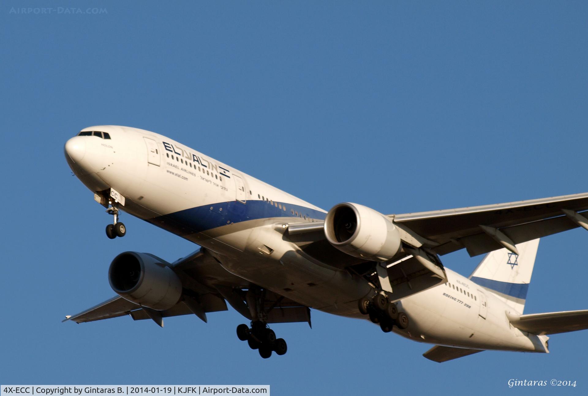 4X-ECC, 2001 Boeing 777-258/ER C/N 30833, Going to a landing on RWY 31R