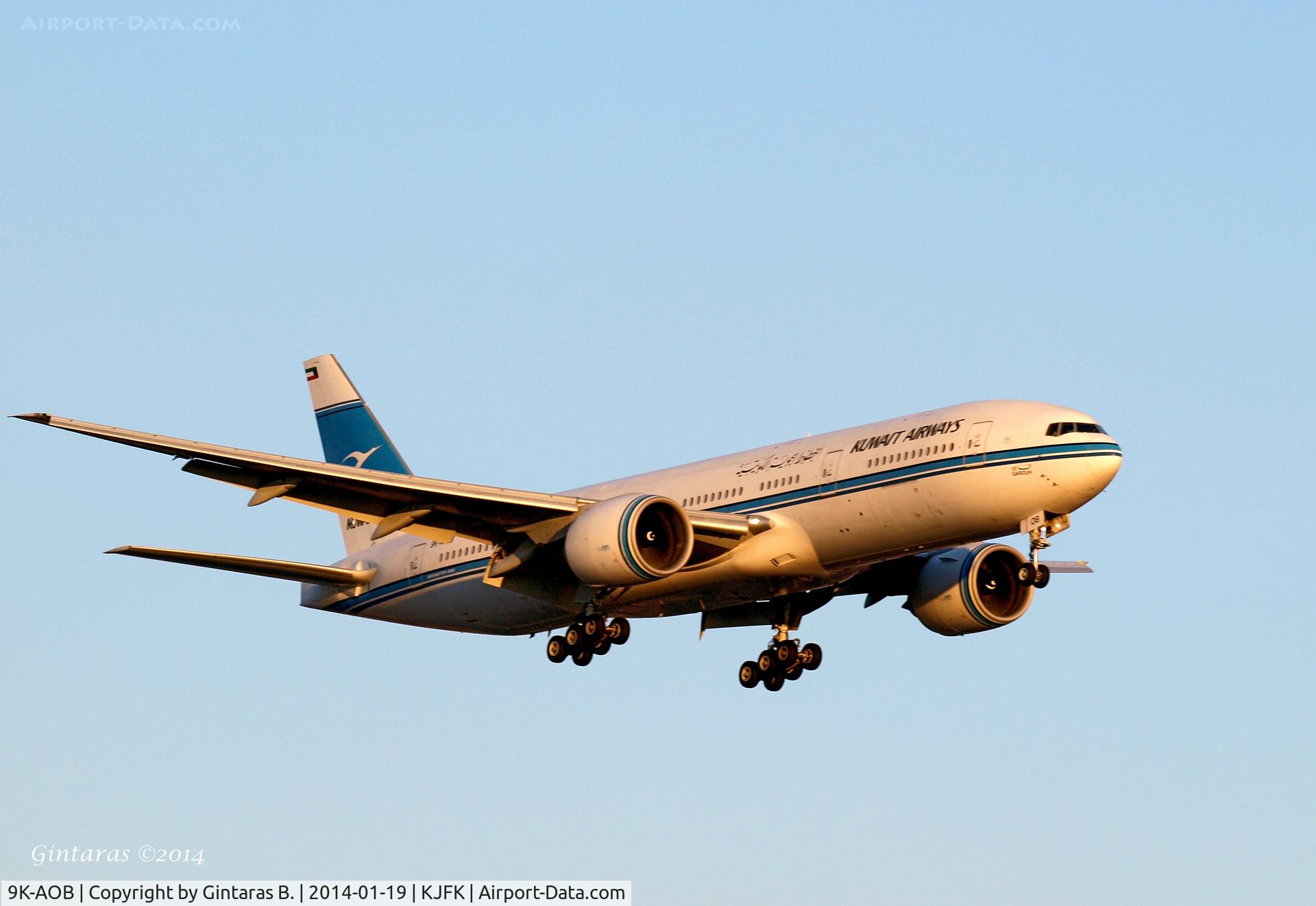 9K-AOB, 1998 Boeing 777-269/ER C/N 28744, Going to a landing on RWY 22L