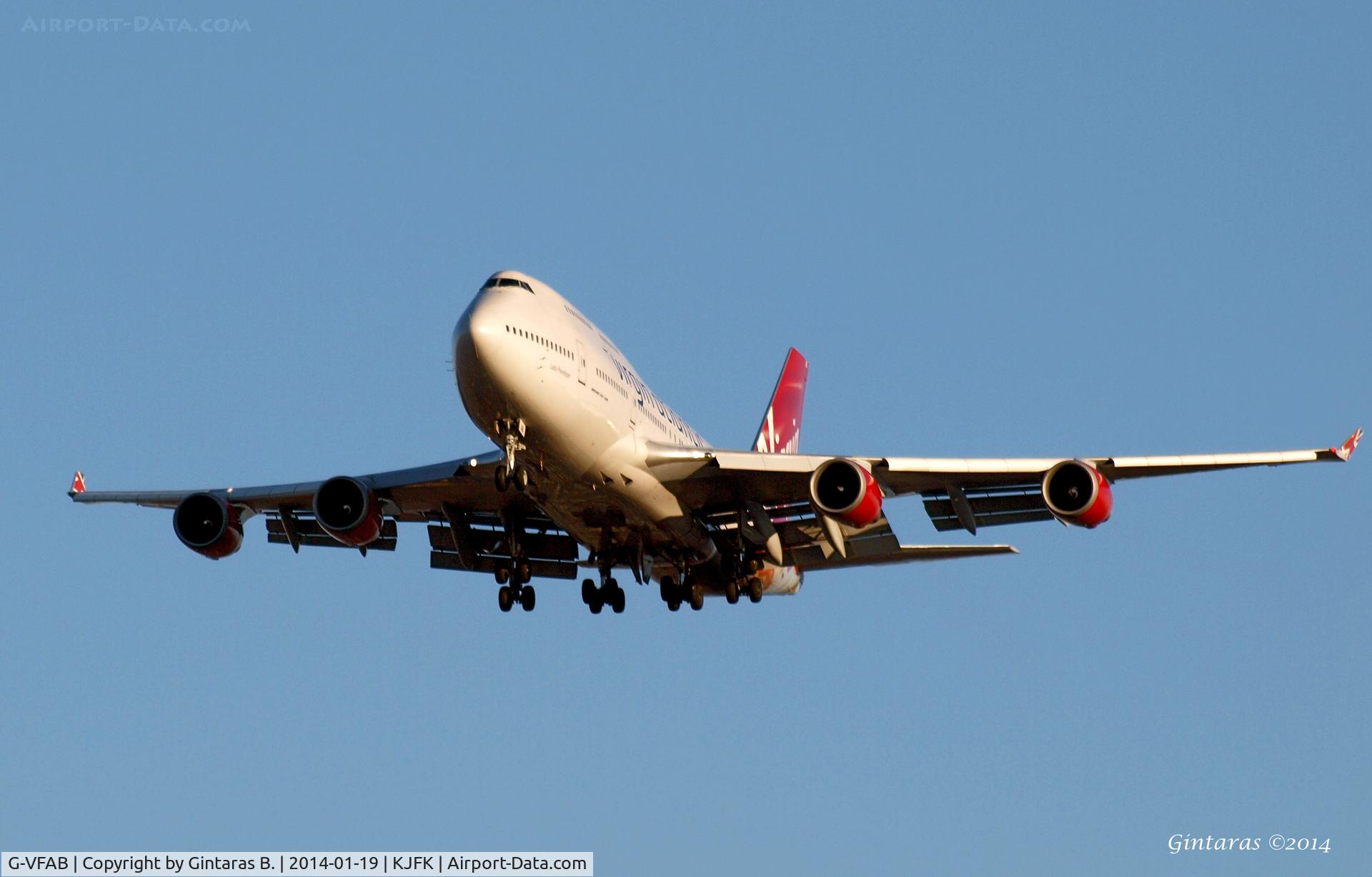 G-VFAB, 1994 Boeing 747-4Q8 C/N 24958, Going to a landing on RWY 31R