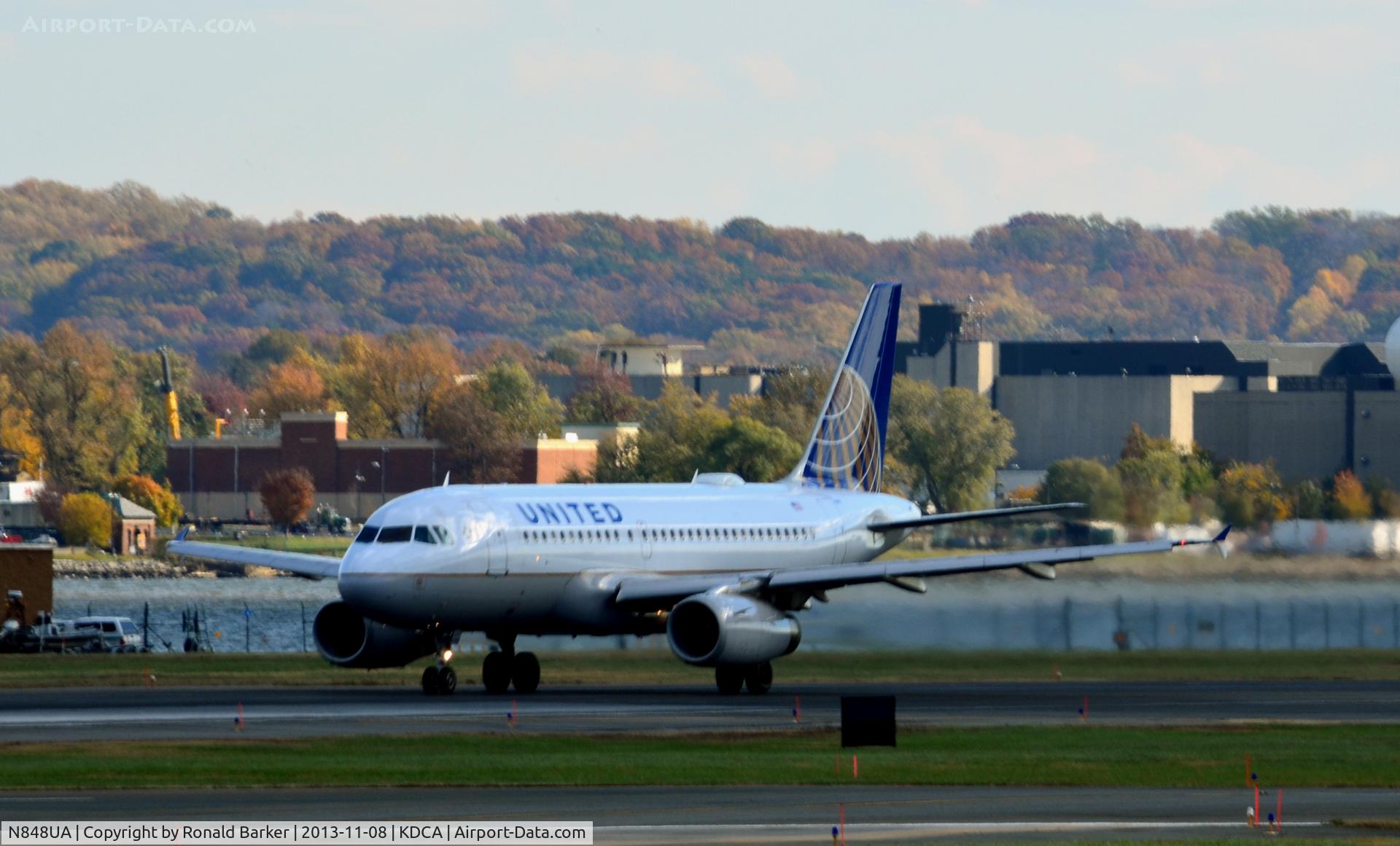 N848UA, 2002 Airbus A319-131 C/N 1647, Takeoff National