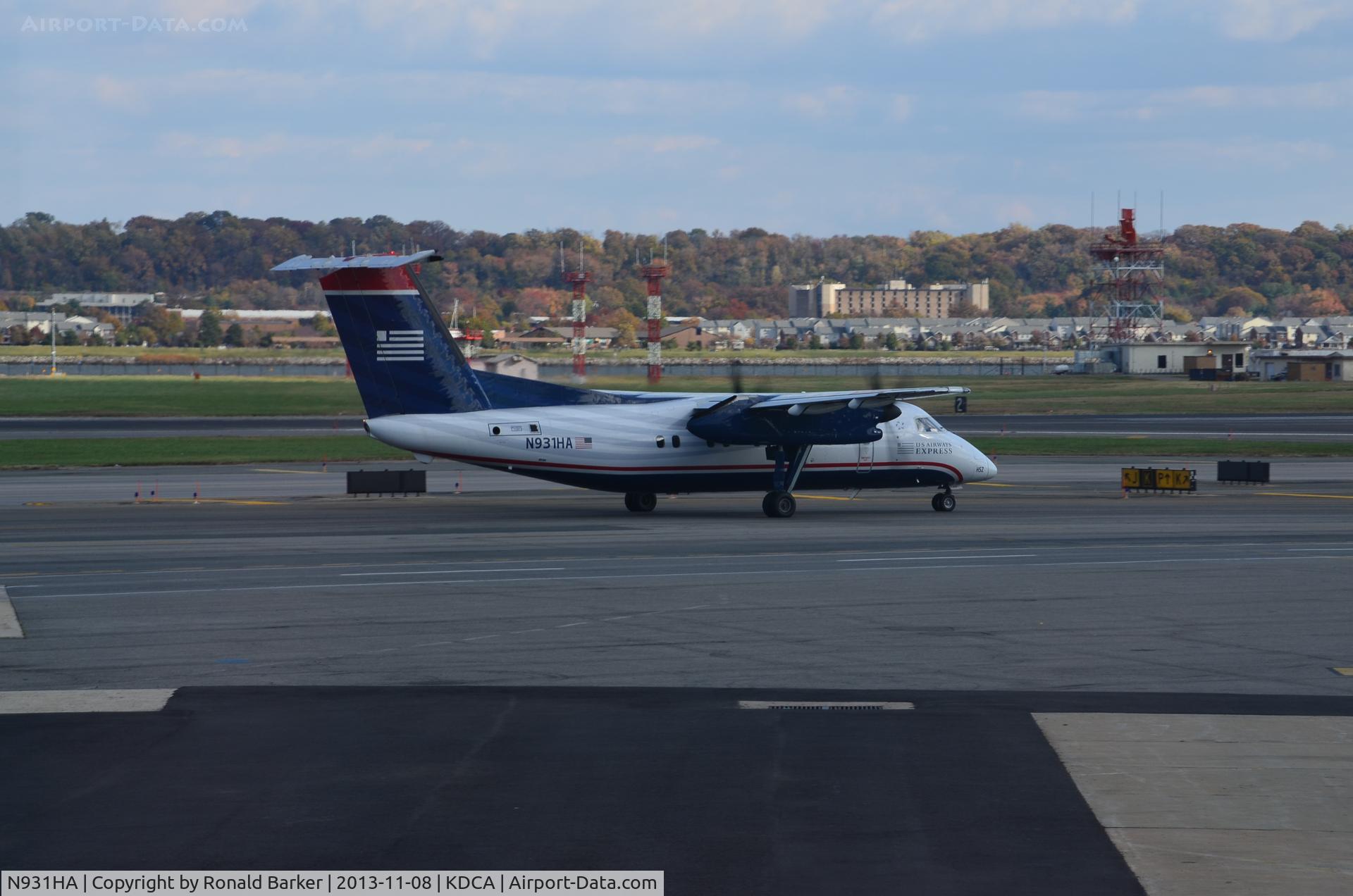 N931HA, 1989 De Havilland Canada DHC-8-102 Dash 8 C/N 132, Taxi National