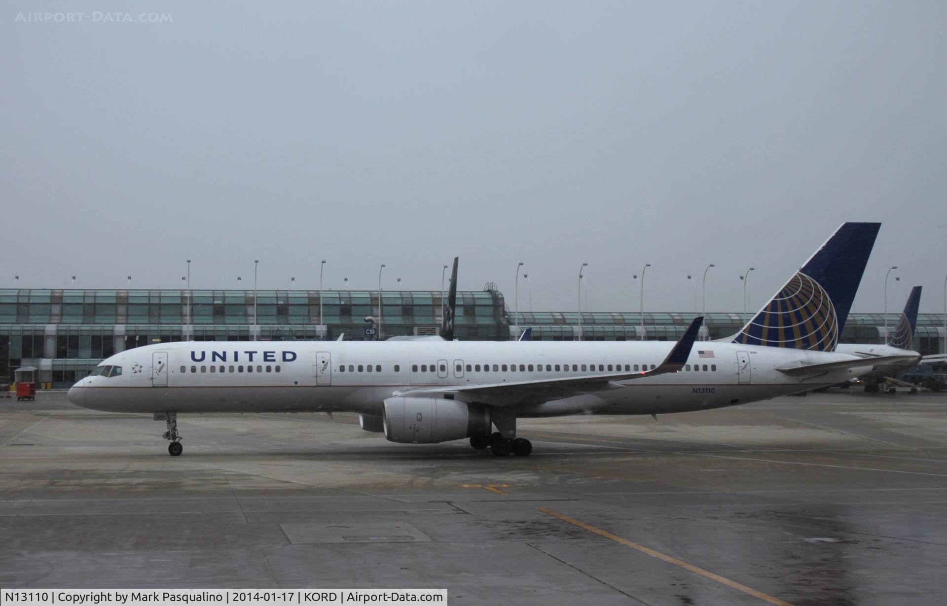 N13110, 1994 Boeing 757-224 C/N 27300, Boeing 757-200