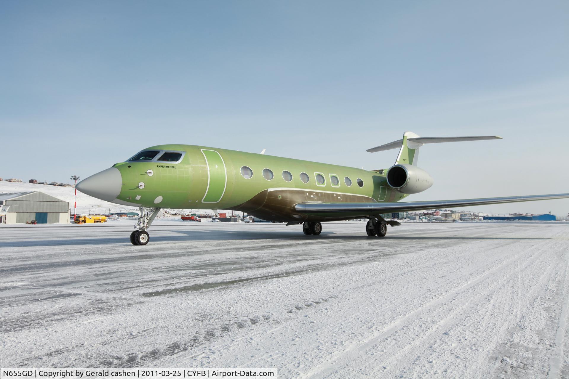 N655GD, 2011 Gulfstream Aerospace G650 (G-VI) C/N 6005, Cold weather testing in YFB