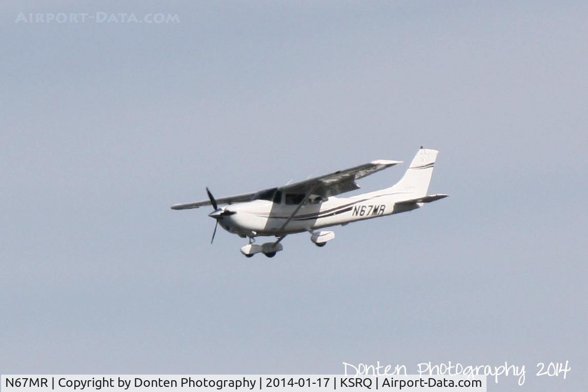 N67MR, 1999 Cessna 182S Skylane C/N 18280505, Cessna Skylane (N67MR) on approach to Sarasota-Bradenton International Airport