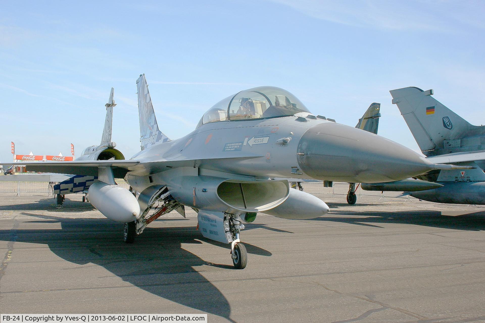FB-24, General Dynamics F-16BM Fighting Falcon C/N 6J-24, Belgian Air Force General Dynamics F-16BM Fighting Falcon (FB-24), Static display, Chateaudun Air Base 279 (LFOC) Open day 2013