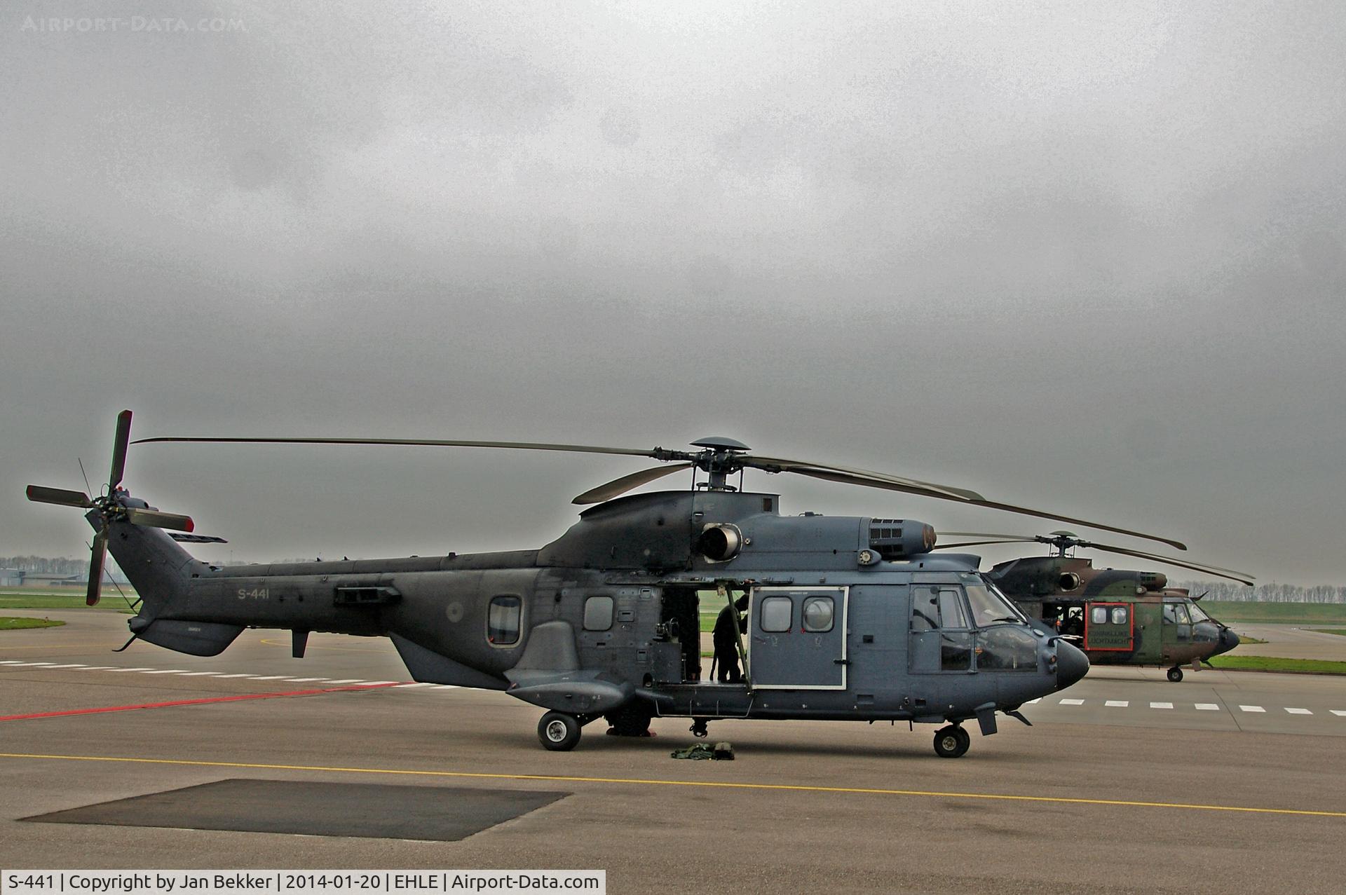 S-441, Eurocopter AS-532U2 Cougar C/N 2441, Short stop at Lelystad Airport