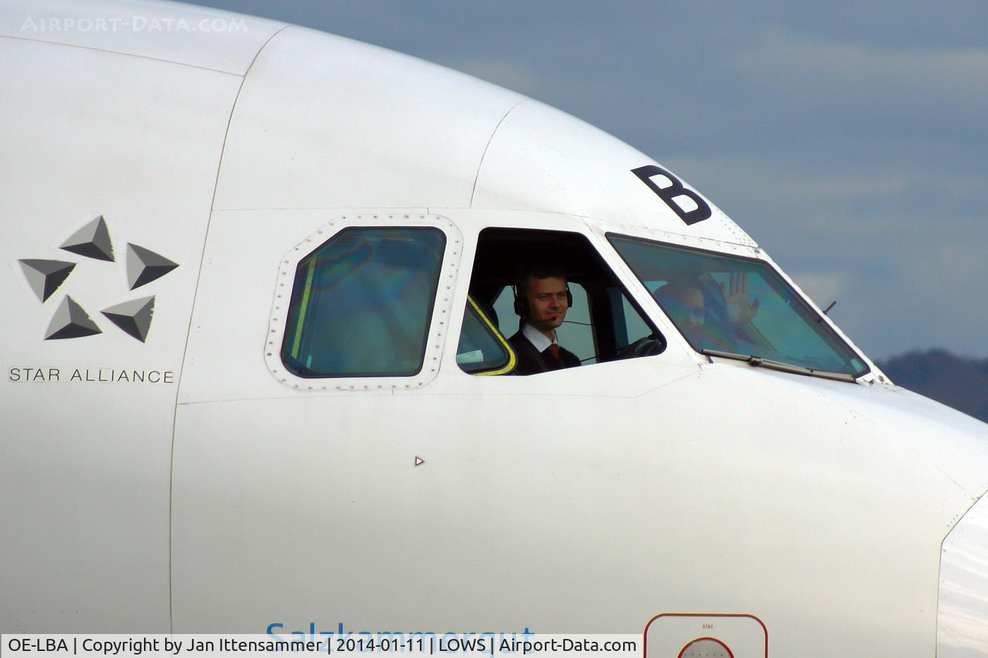 OE-LBA, 1995 Airbus A321-111 C/N 552, oe-lba