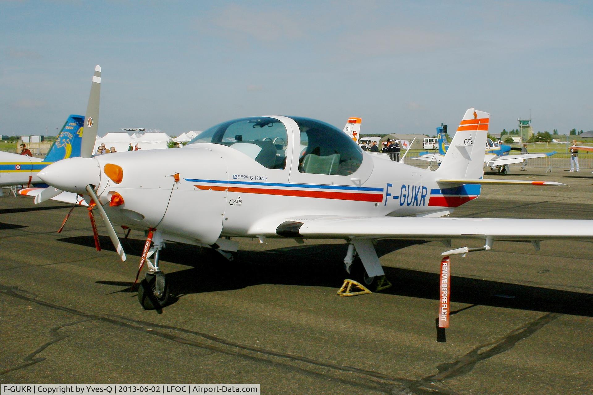 F-GUKR, Grob G-120A-F C/N 85051, Grob G-120A-F, Static display, Chateaudun Air Base 279 (LFOC) open day 2013