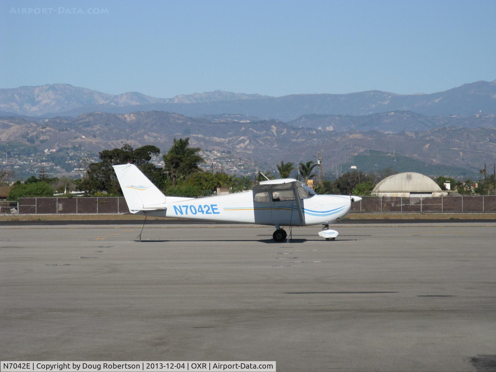 N7042E, 1960 Cessna 175A Skylark C/N 56542, 1960 Cessna 175A SKYLARK, Continental GO-300-G 175 Hp geared engine with deeper cowl than a C172