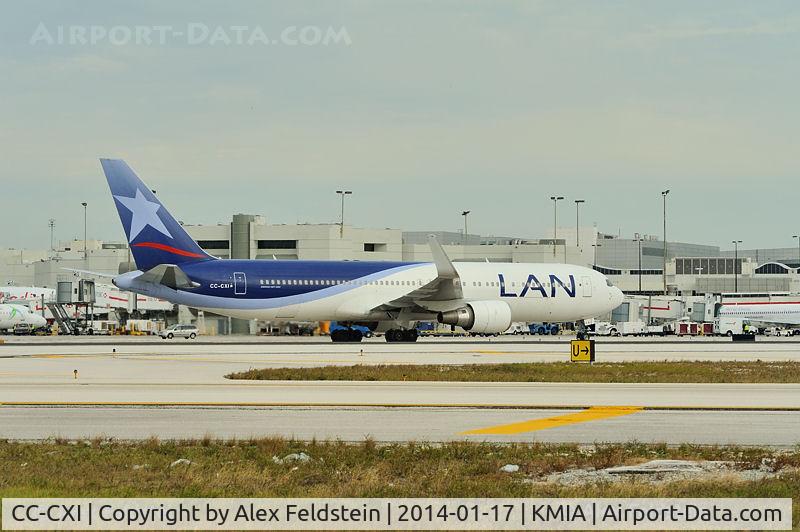 CC-CXI, 2009 Boeing 767-316/ER C/N 37800, Miami
