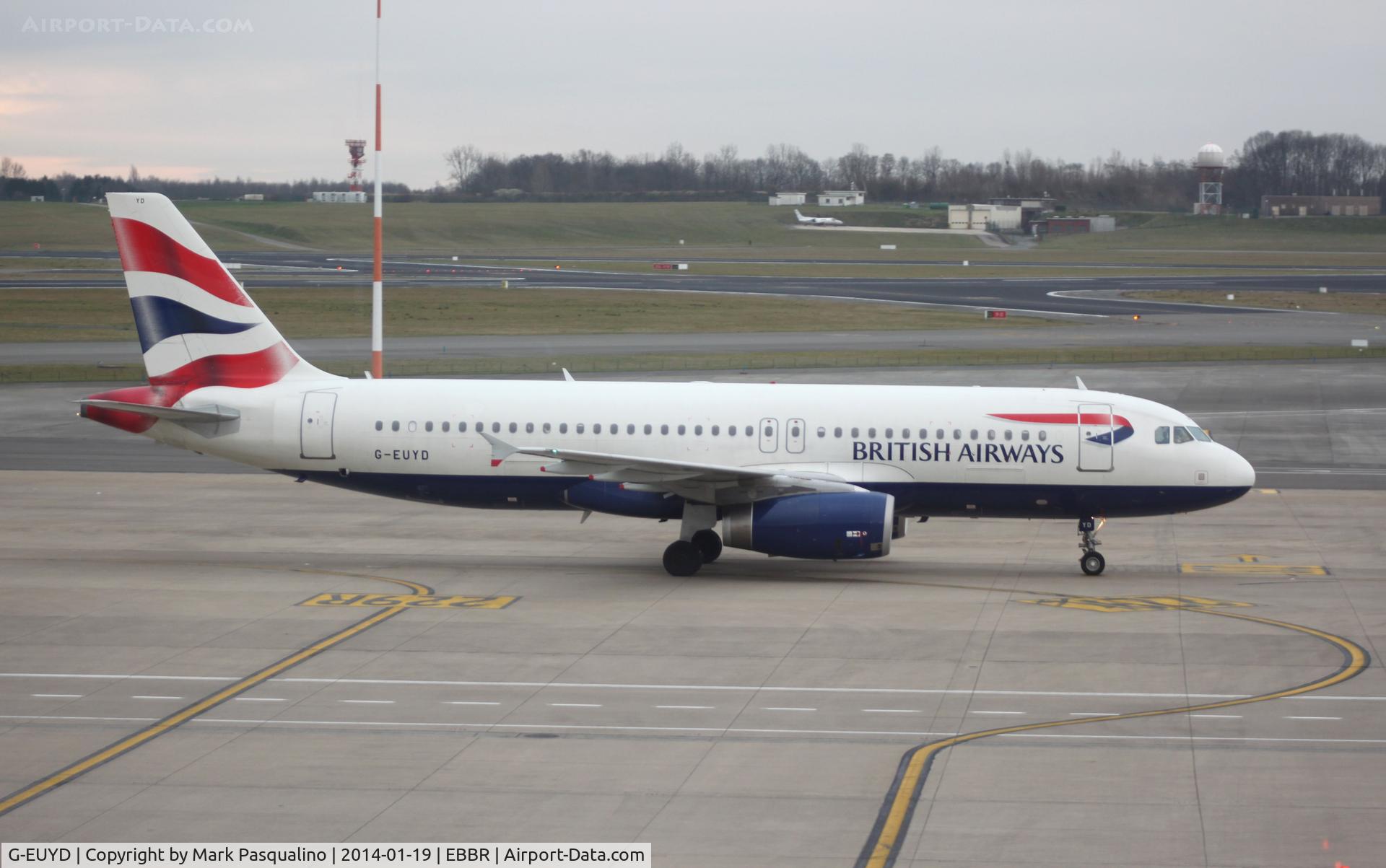 G-EUYD, 2008 Airbus A320-232 C/N 3726, Airbus A320