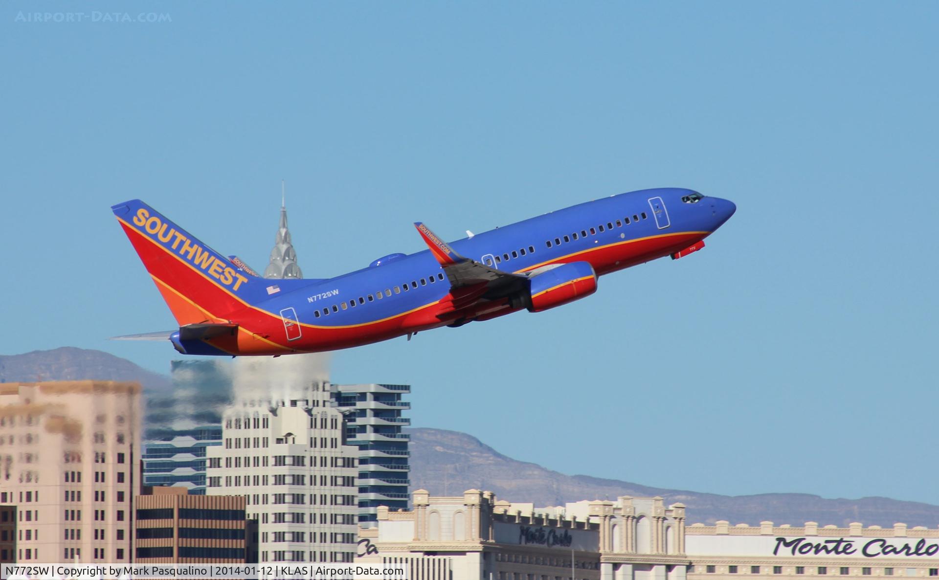 N772SW, 2000 Boeing 737-7H4 C/N 27880, Boeing 737-700